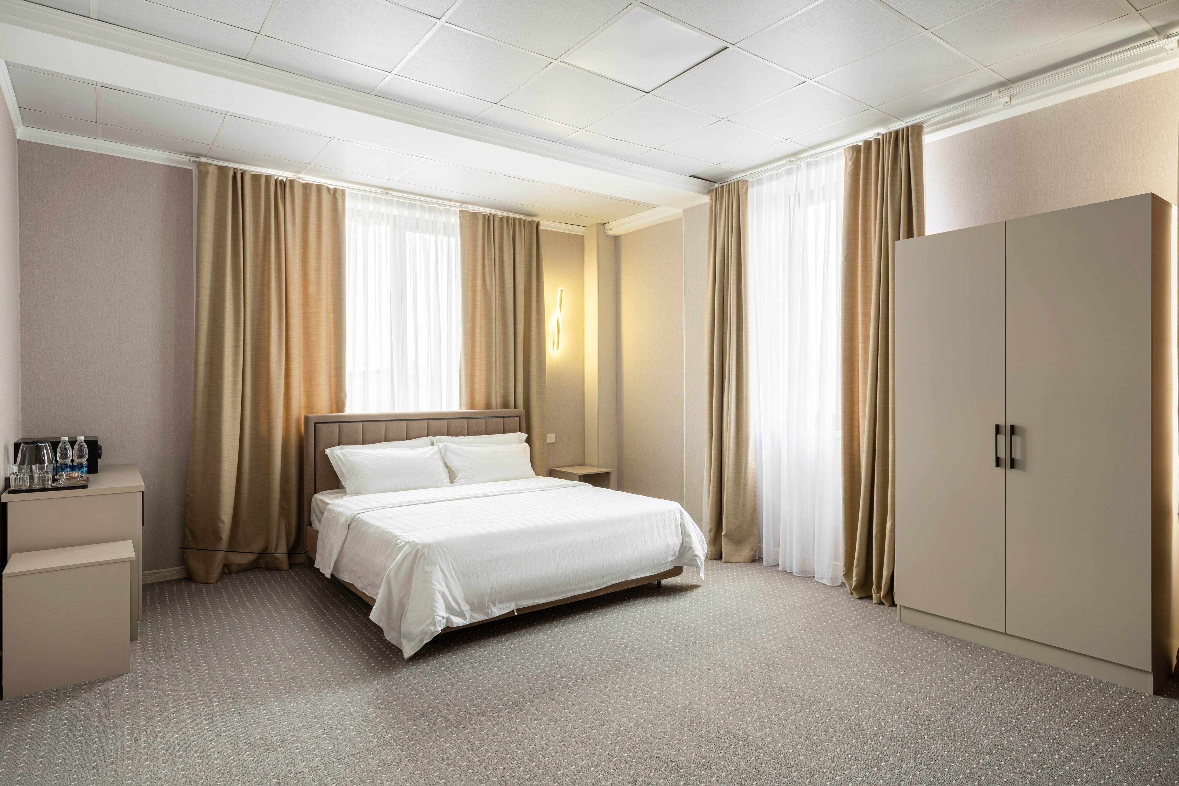 Double or Twin Standard