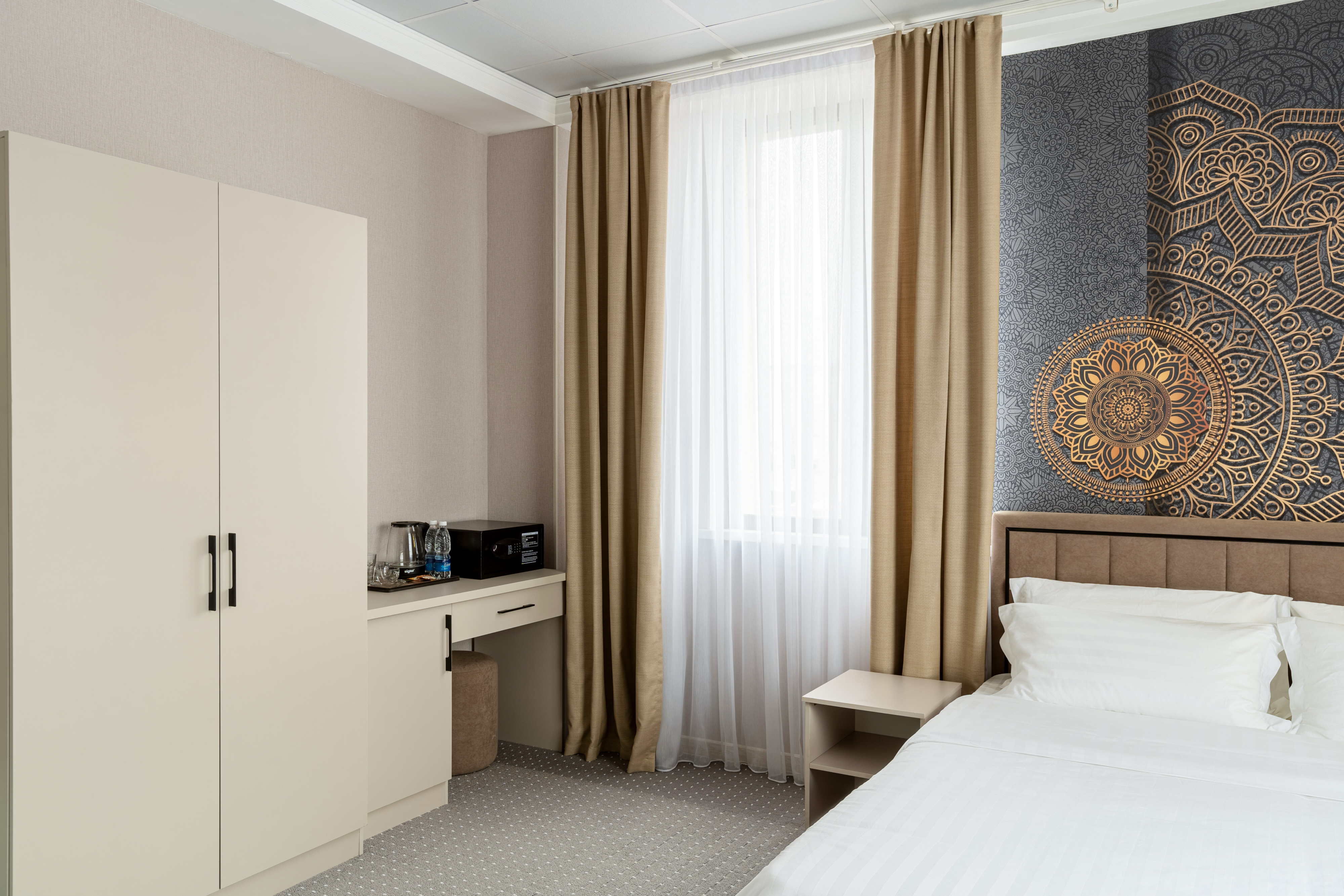 Double or Twin Standard