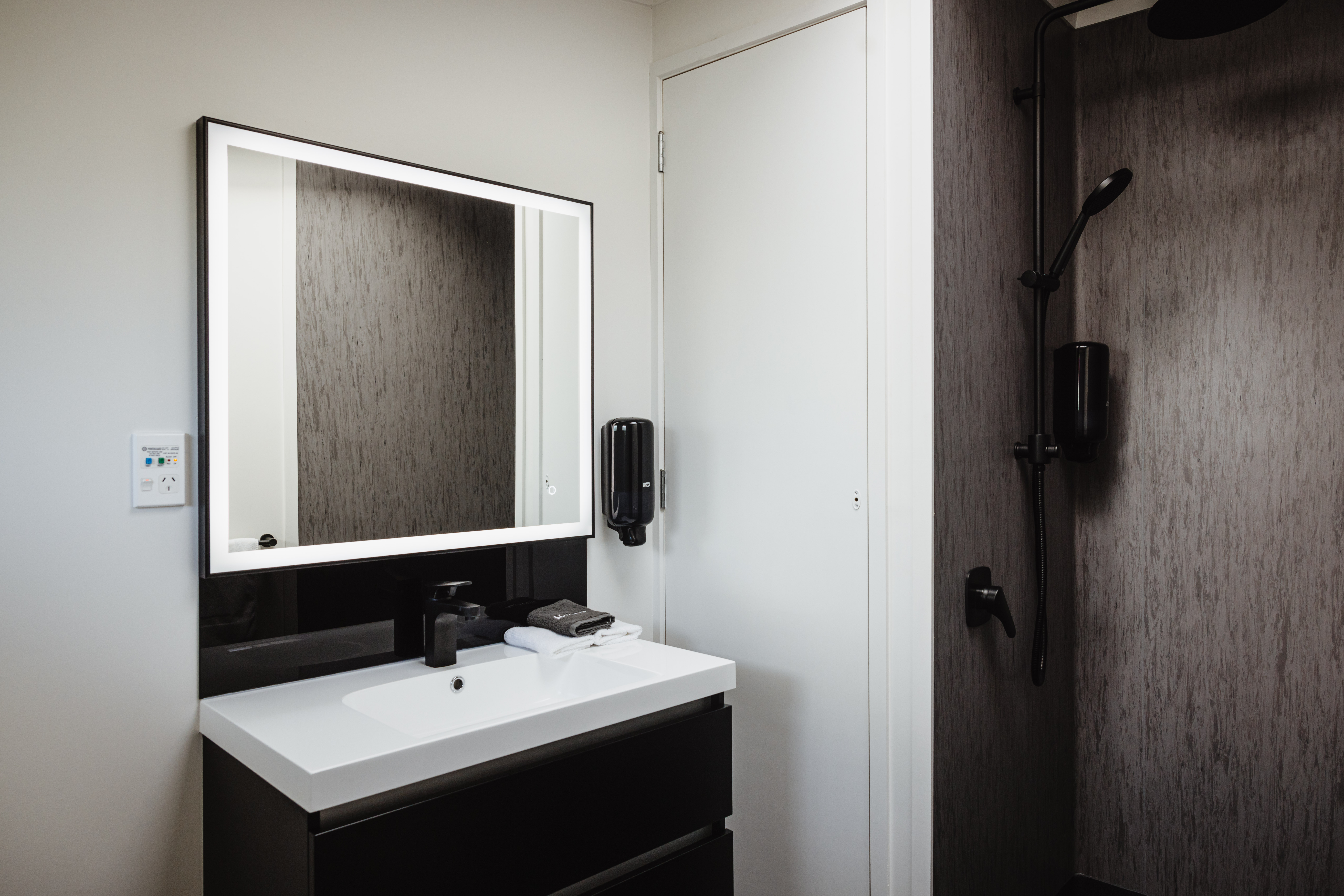 Apartment One Bedroom with Kitchenette