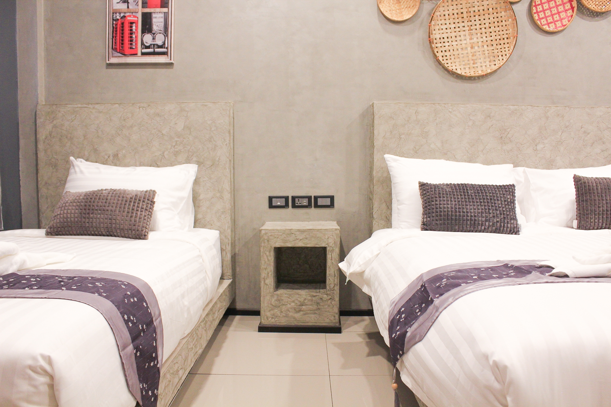 Studio Deluxe Queen Bed