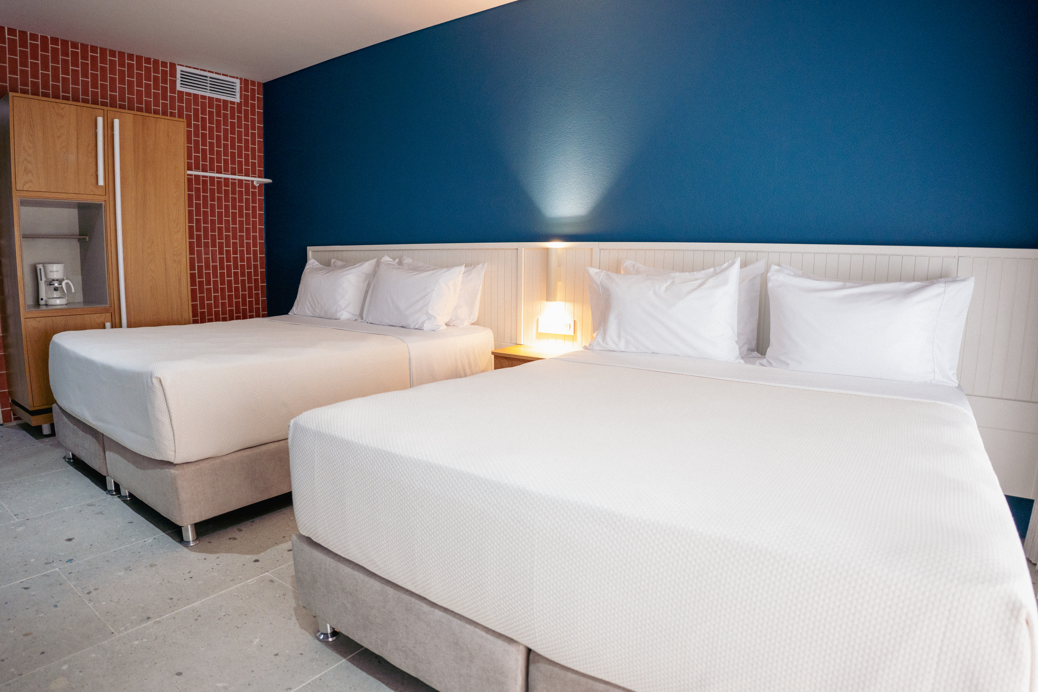 Quadruple Two Queen Beds