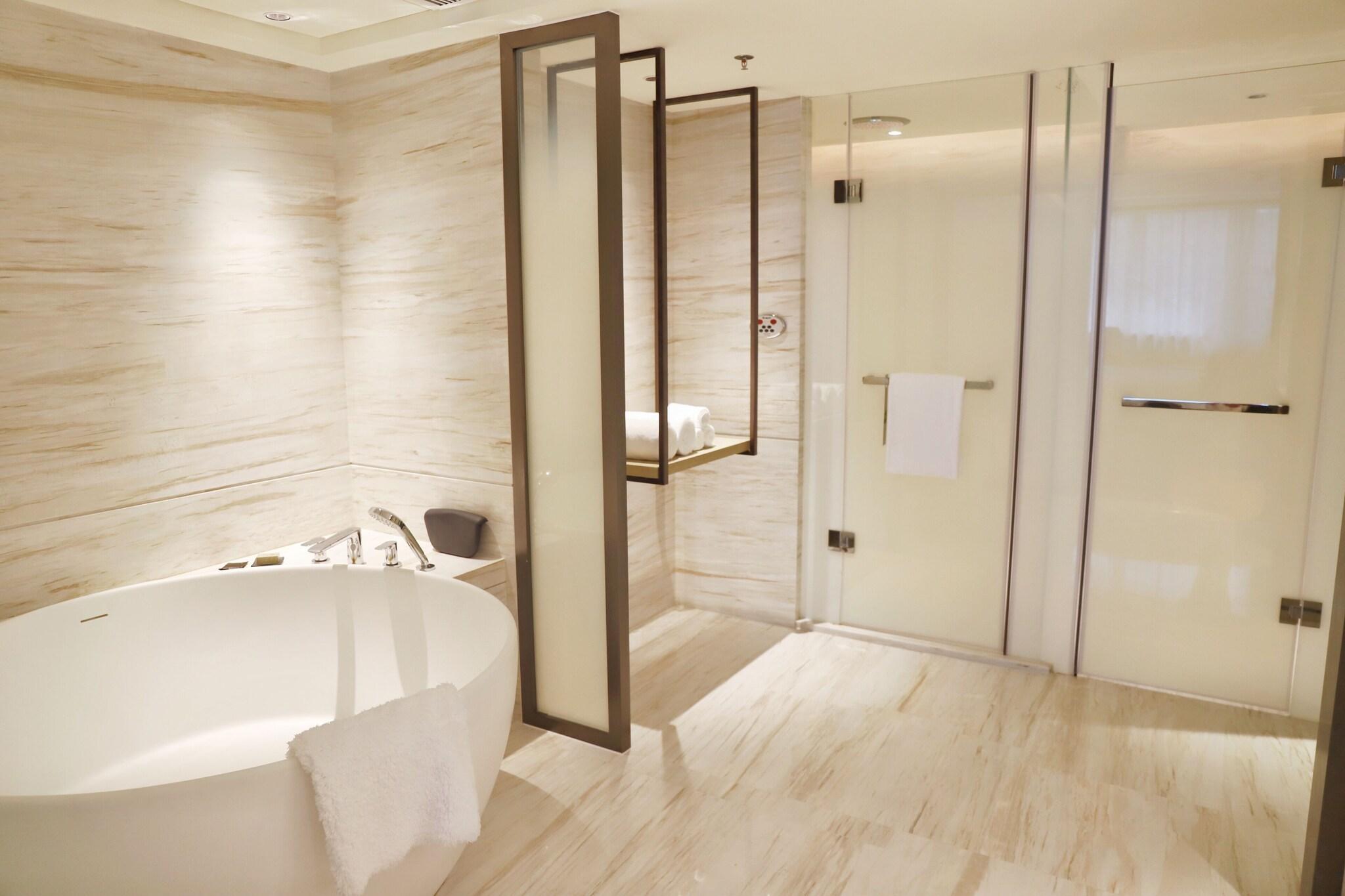 Double Executive 2 Double Beds