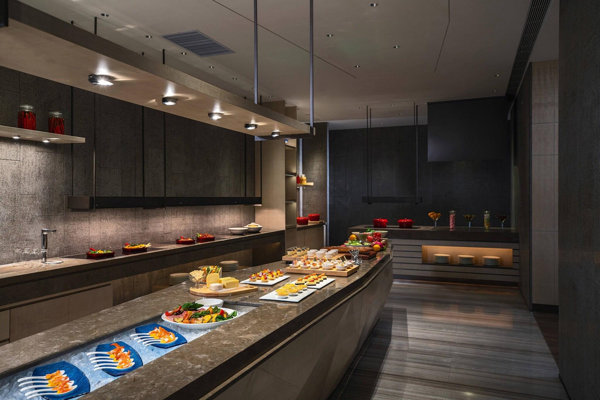 Suite Executive City View