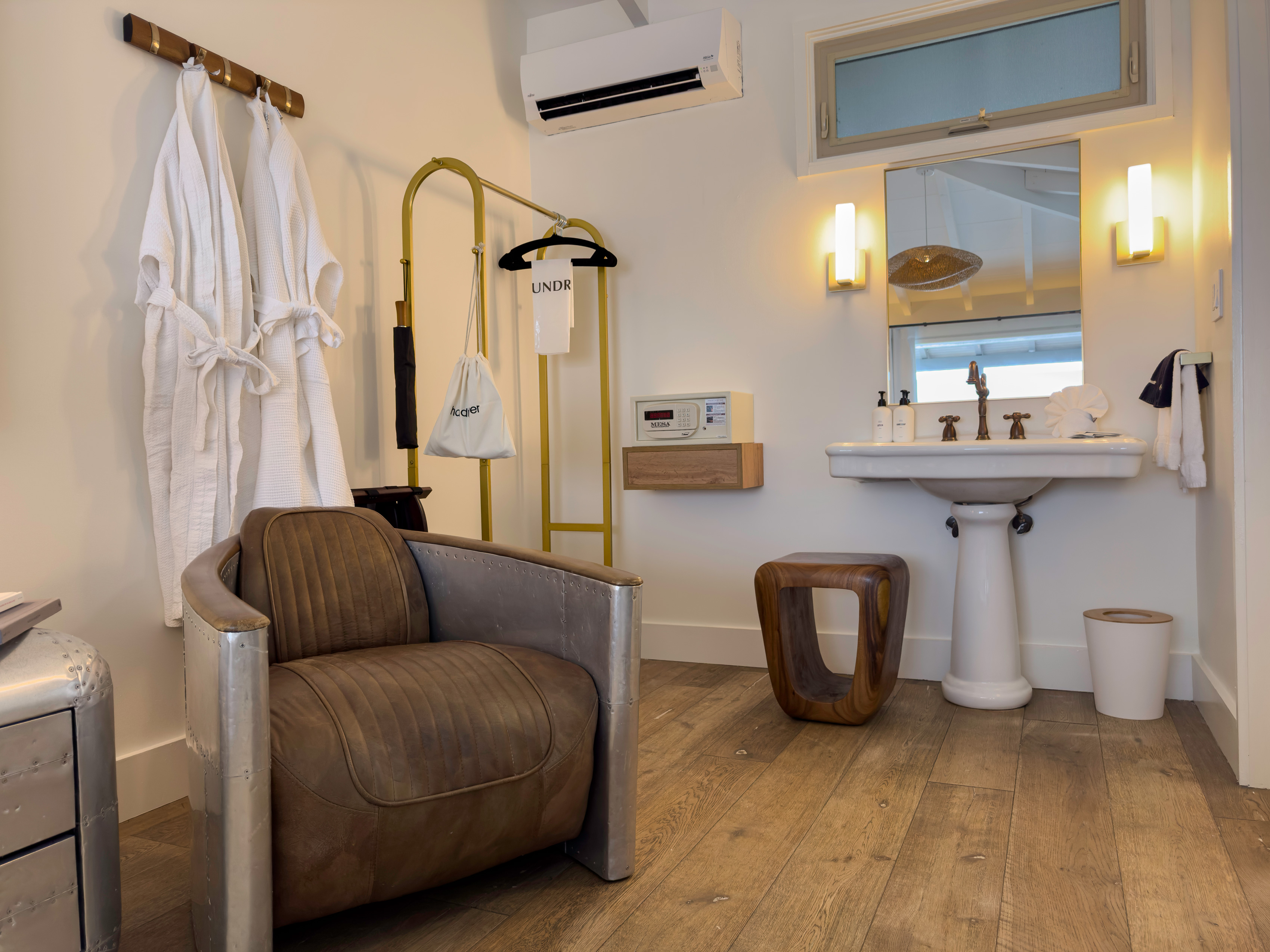 Double Deluxe Pool View