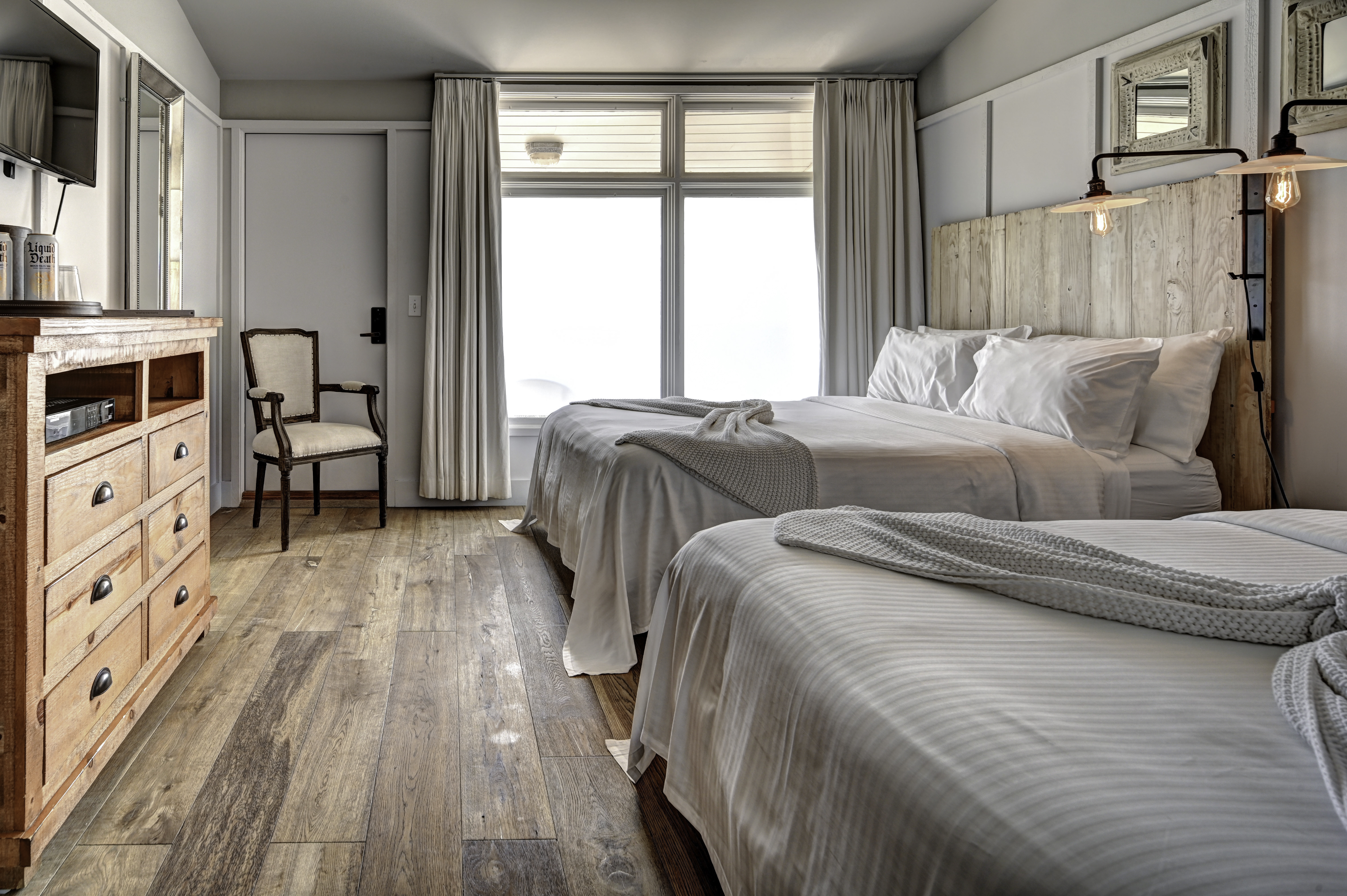 Double One Bedroom One Bathroom