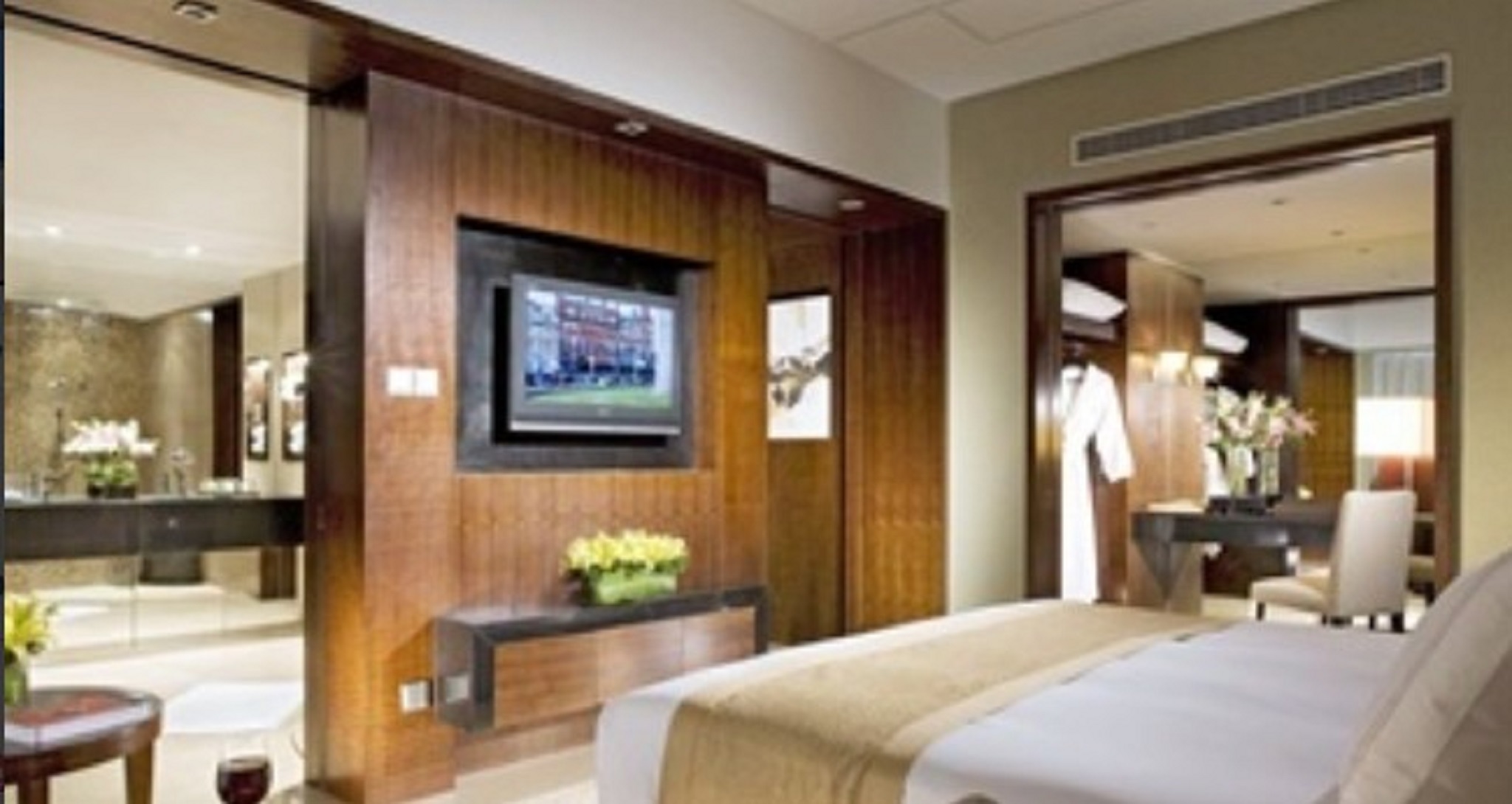 Double or Twin Executive