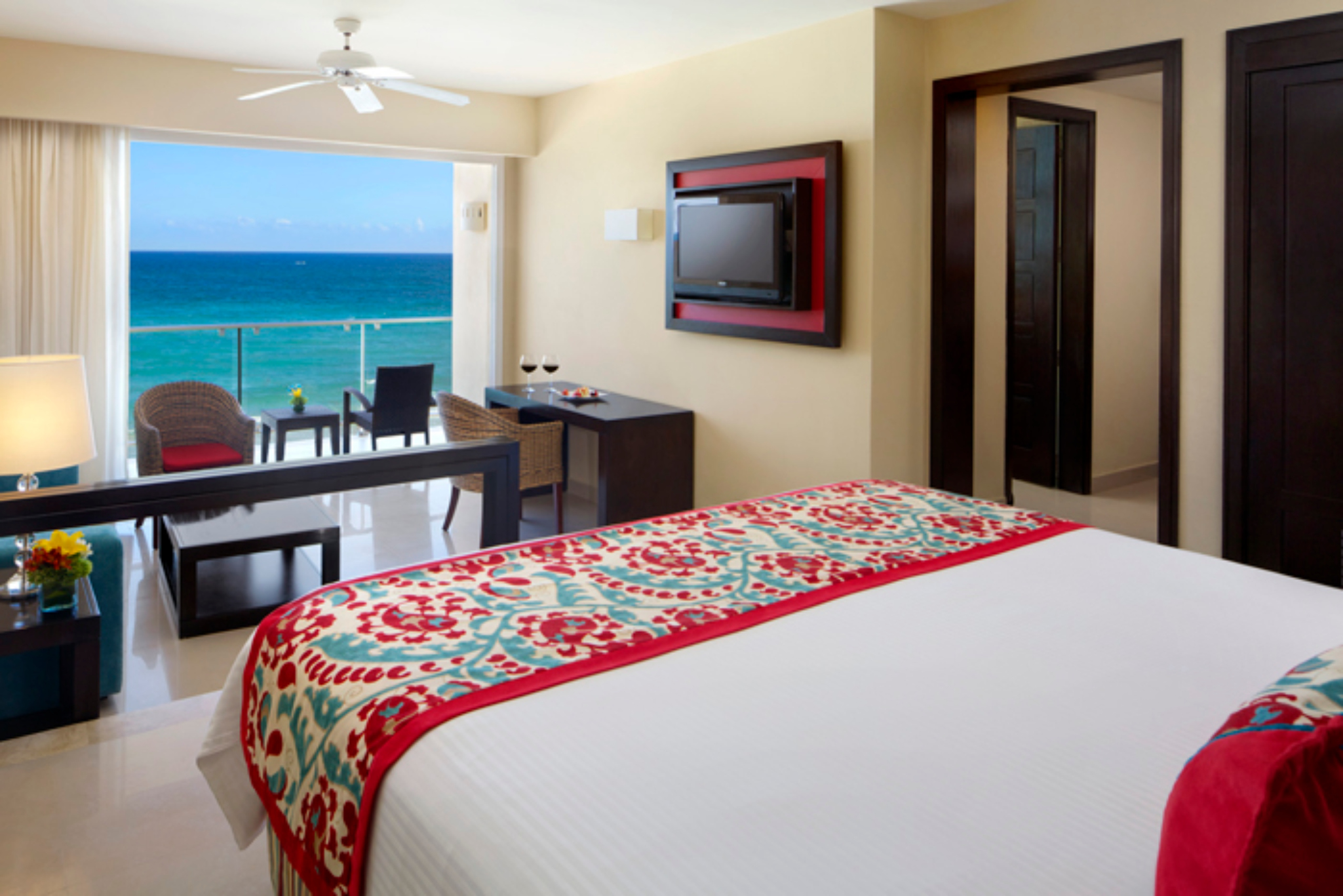 Junior Suite Ocean Front