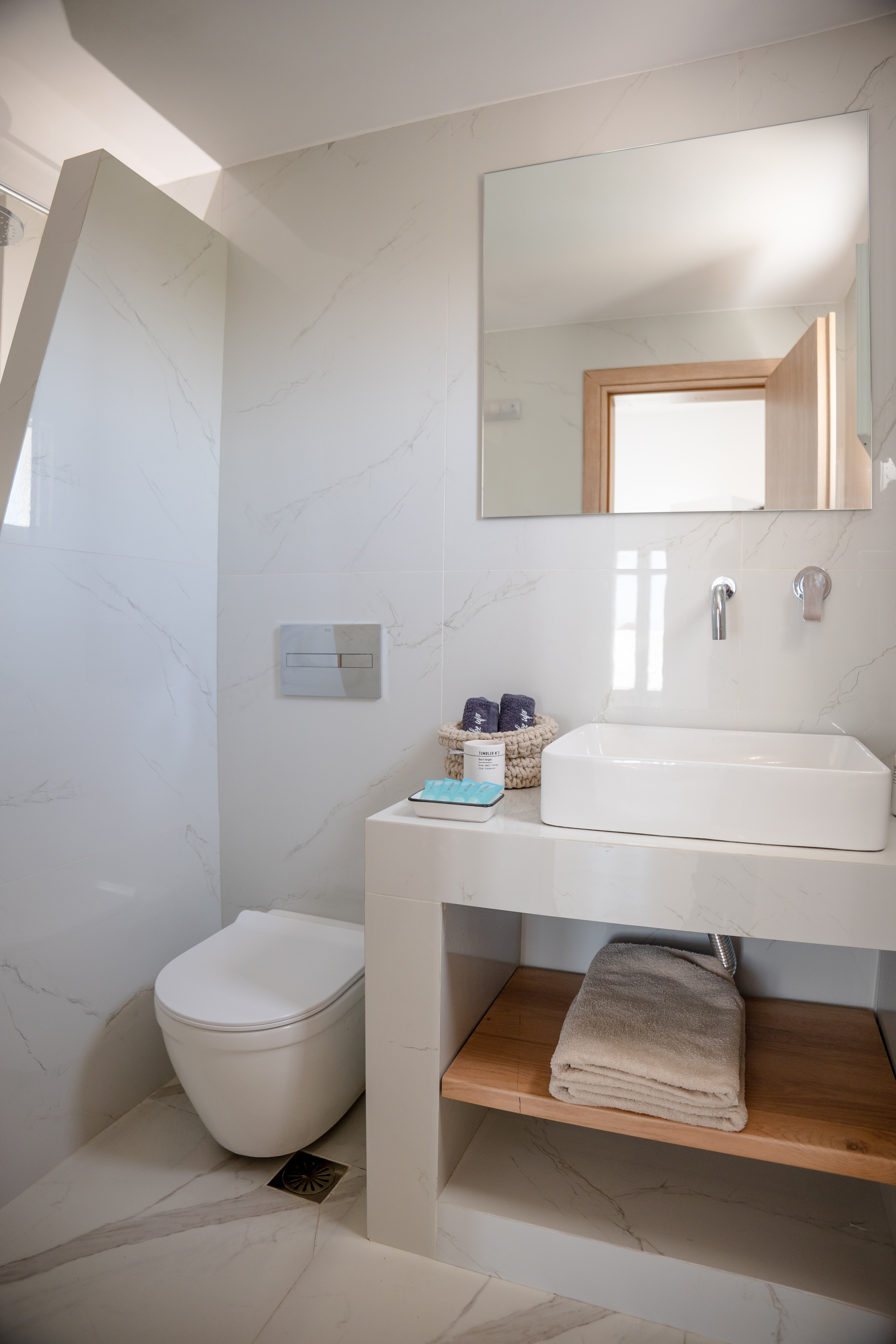 Suite Two Bedrooms Two Bathrooms