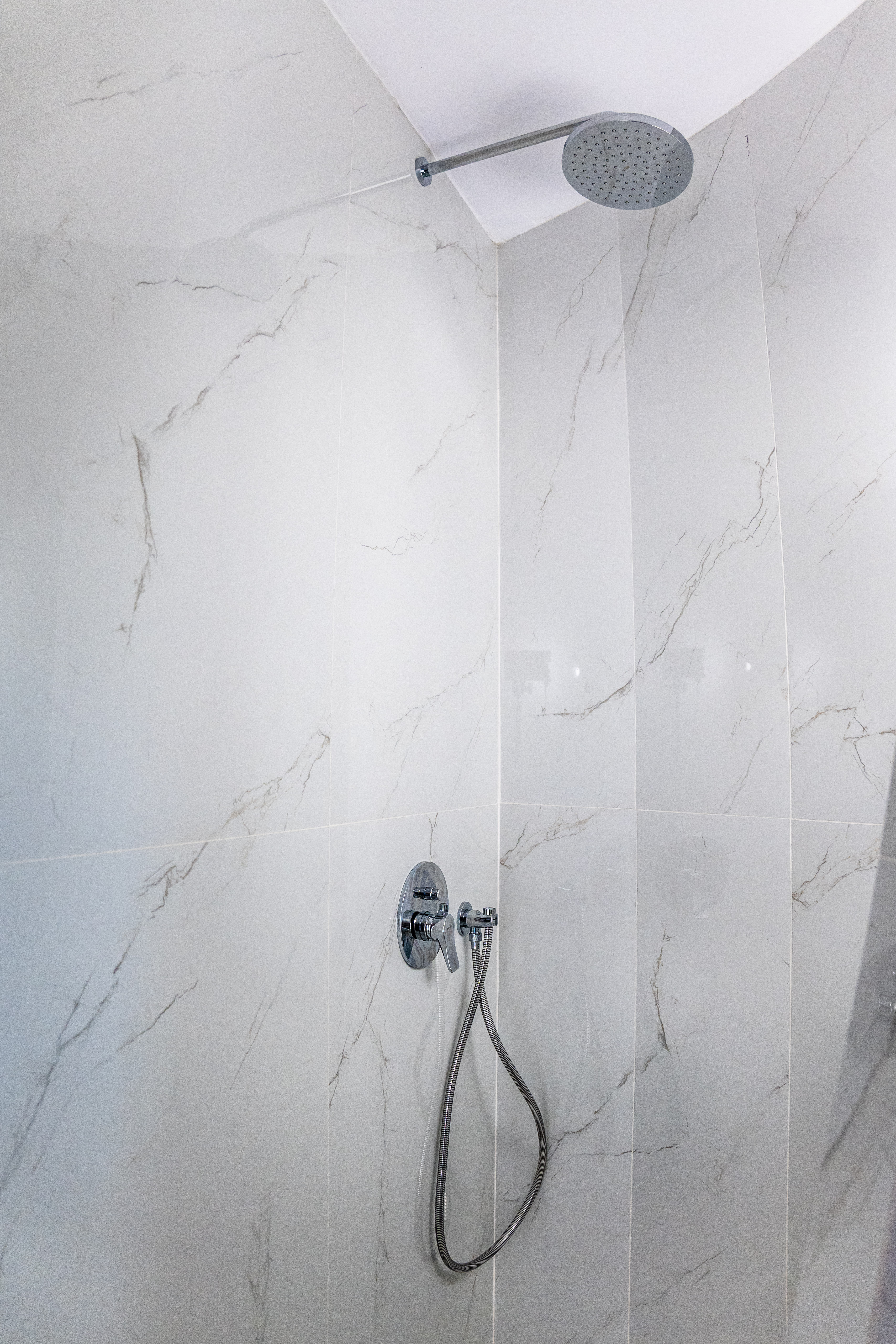 Suite Two Bedrooms Two Bathrooms