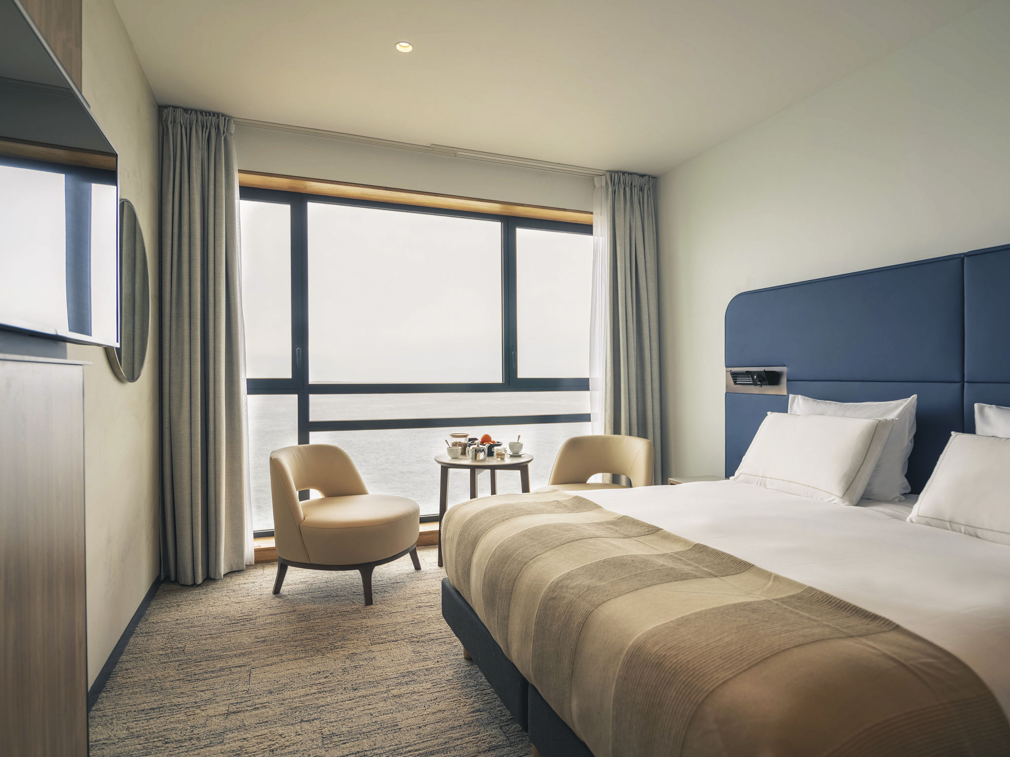 Double Superior with Views