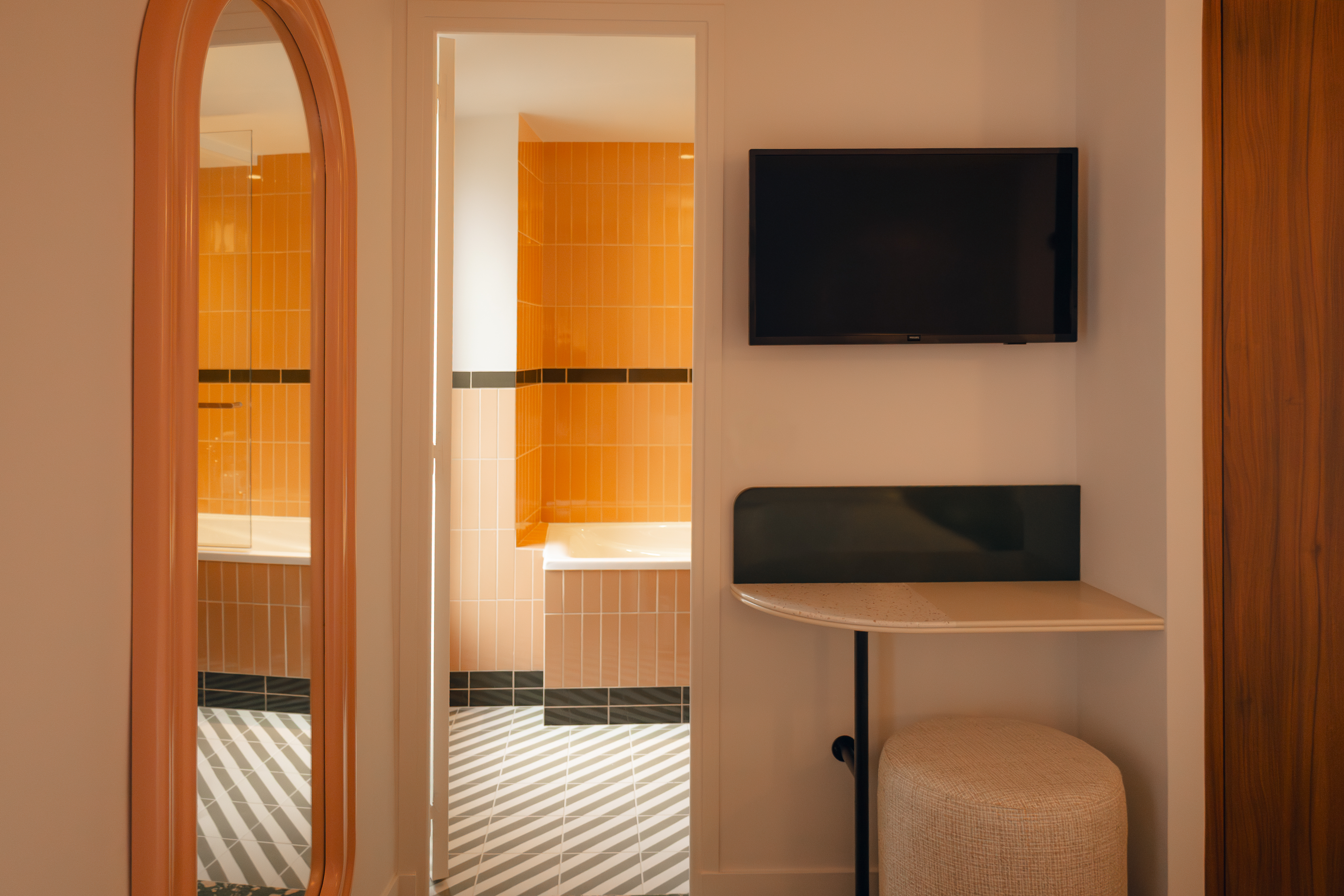 Family Room Capacity 4