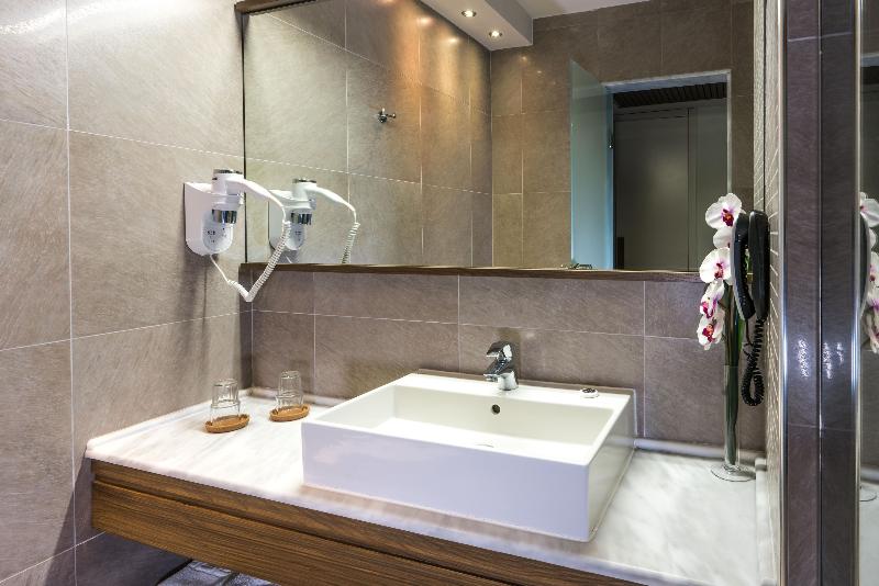 Double or Twin Basement