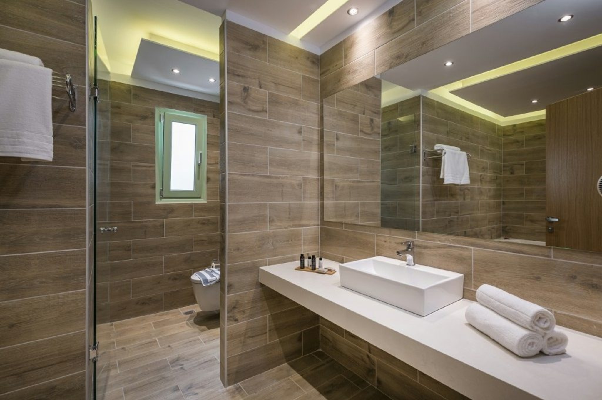 Room Two Double Beds