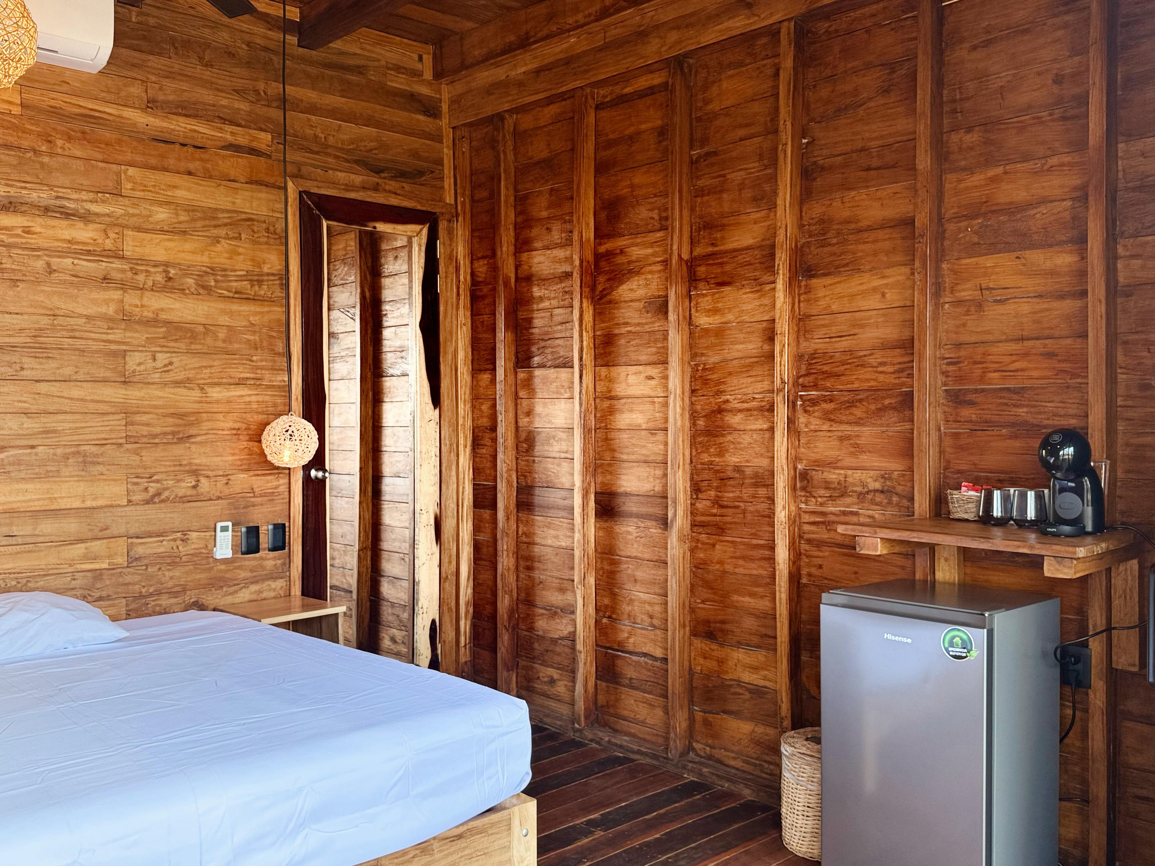 Bungalow Garden View King Bed