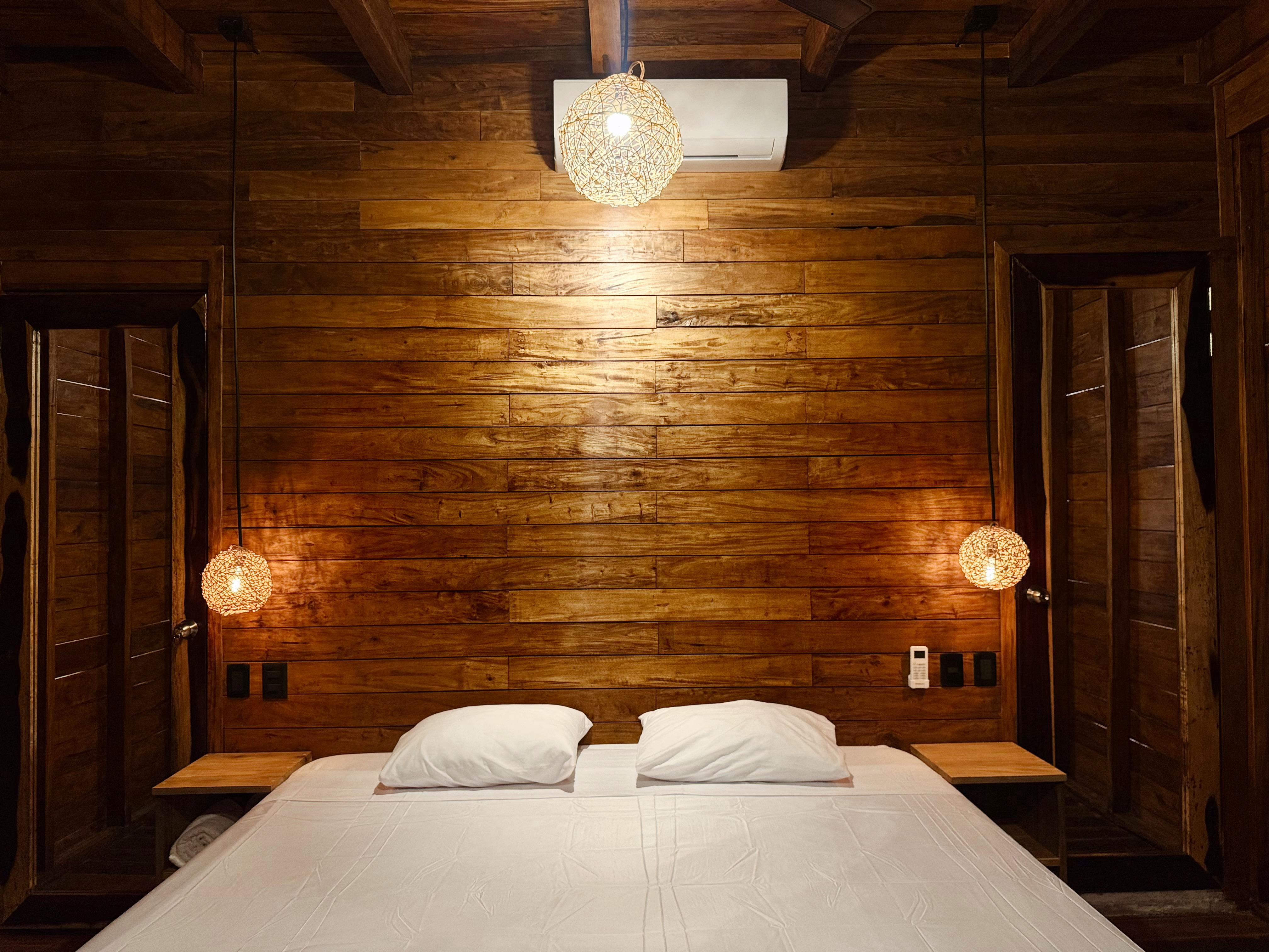 Bungalow Garden View King Bed