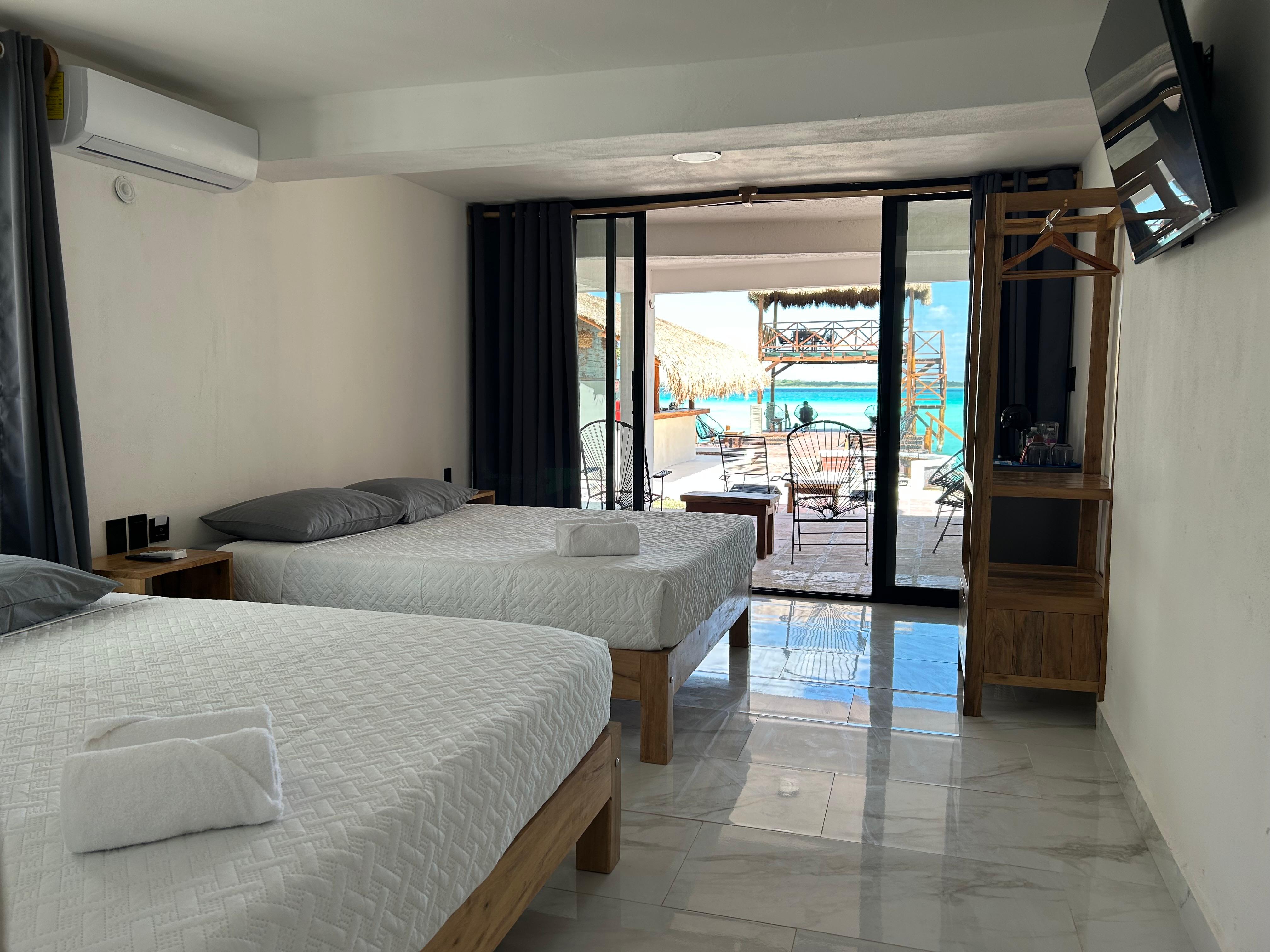 Quadruple Deluxe Sea View