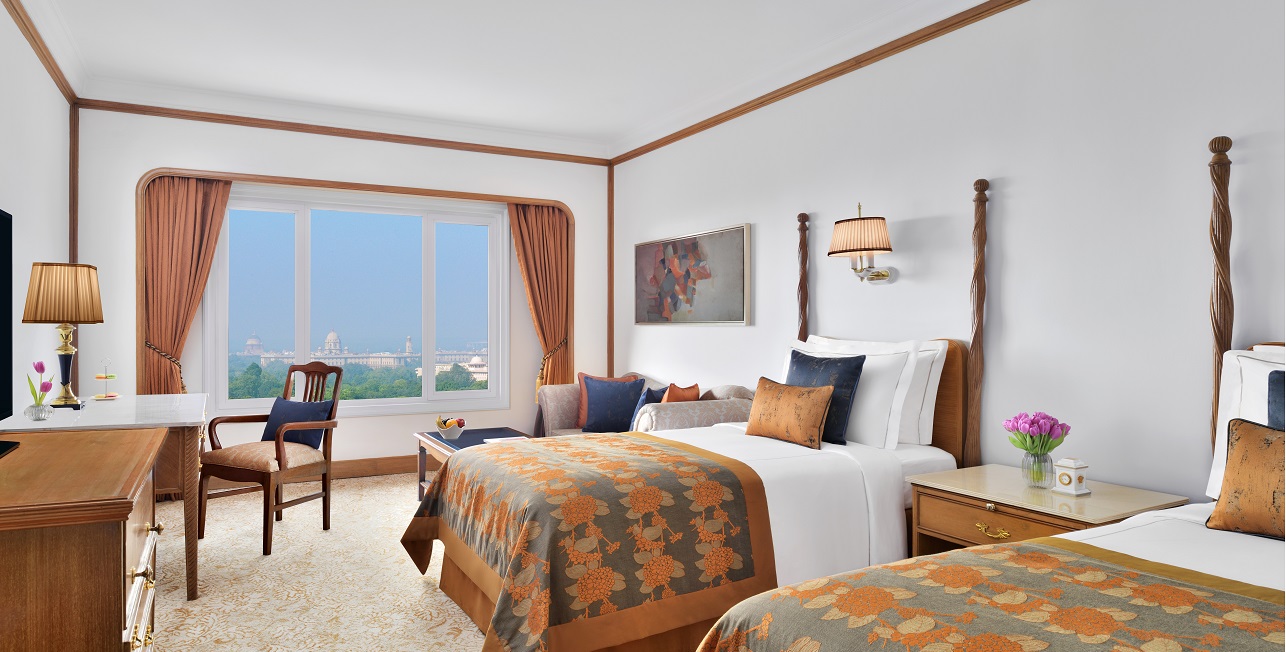 Twin Deluxe City View