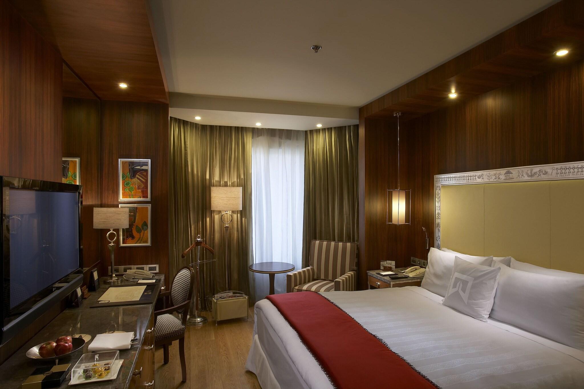 Double Executive King Bed