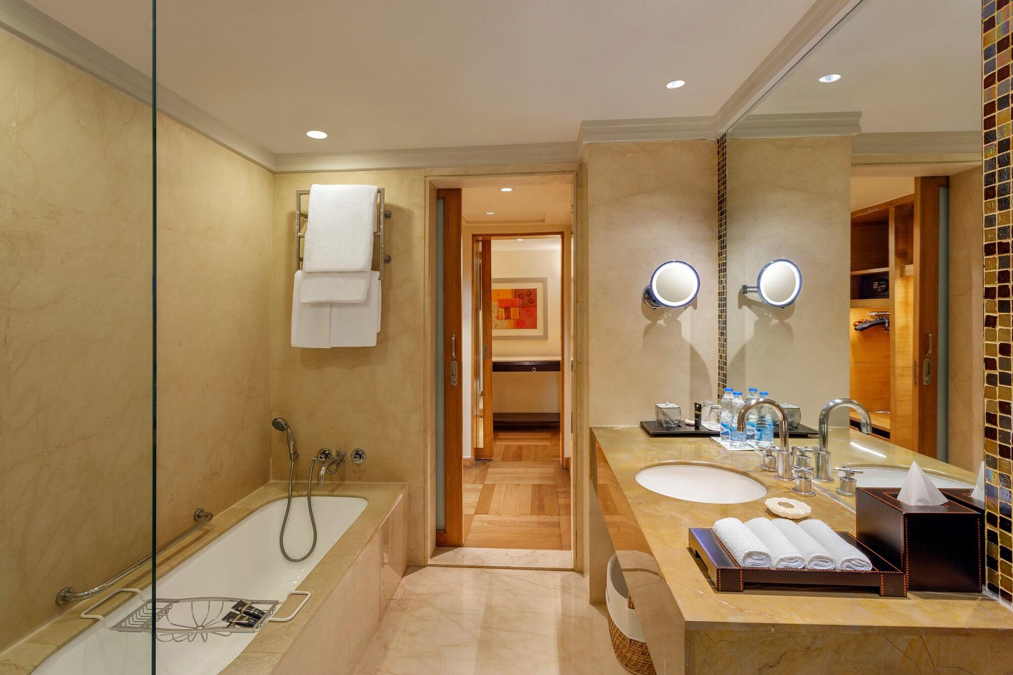 Double Executive King Bed