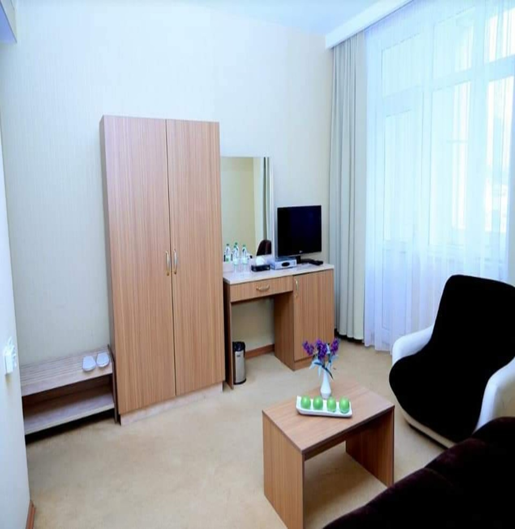 Junior Suite King Size Bed