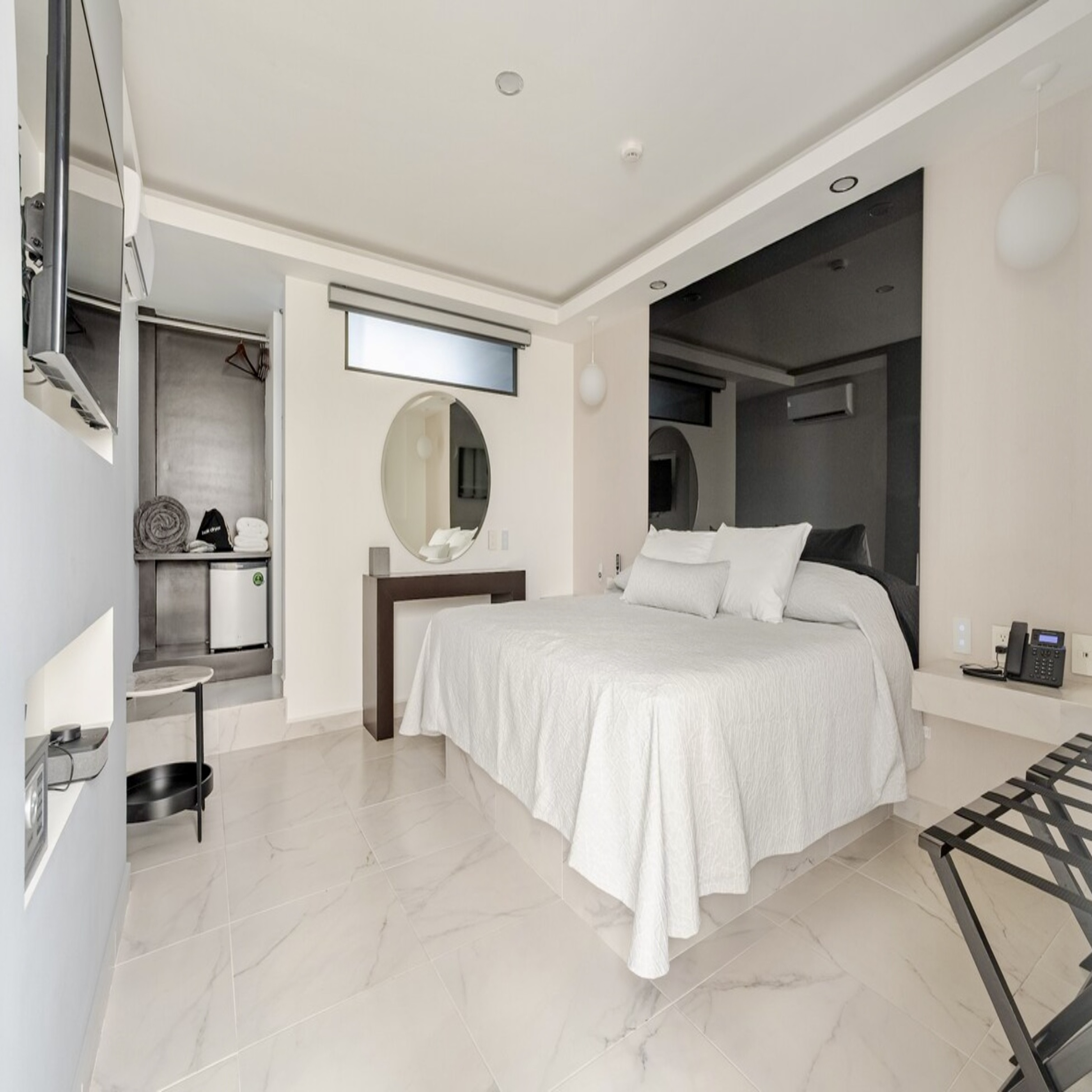 Room One Bedroom One Bathroom