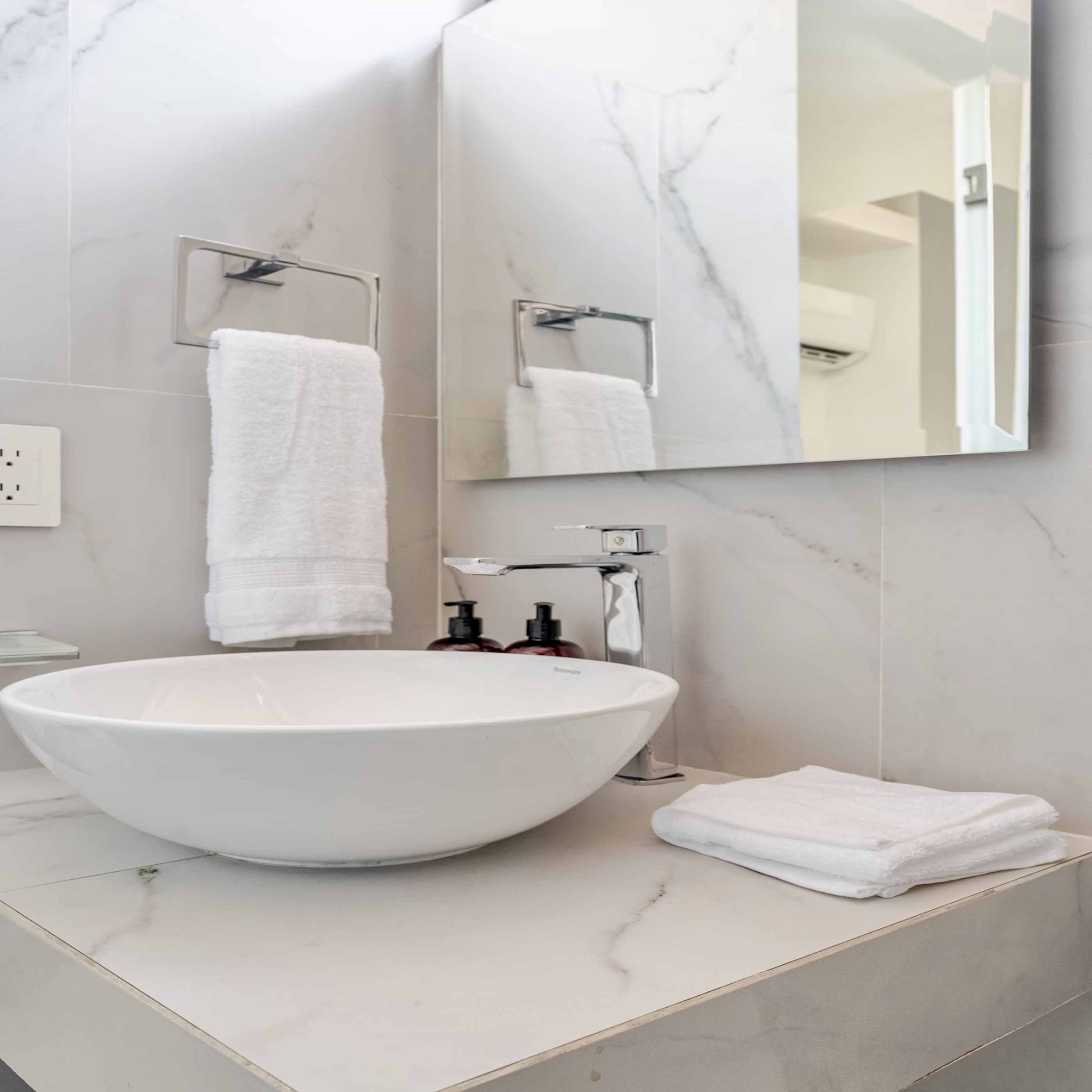 Room One Bedroom with Air Conditioning