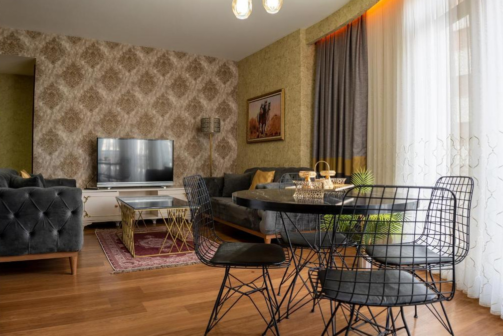 Room Two Double Beds