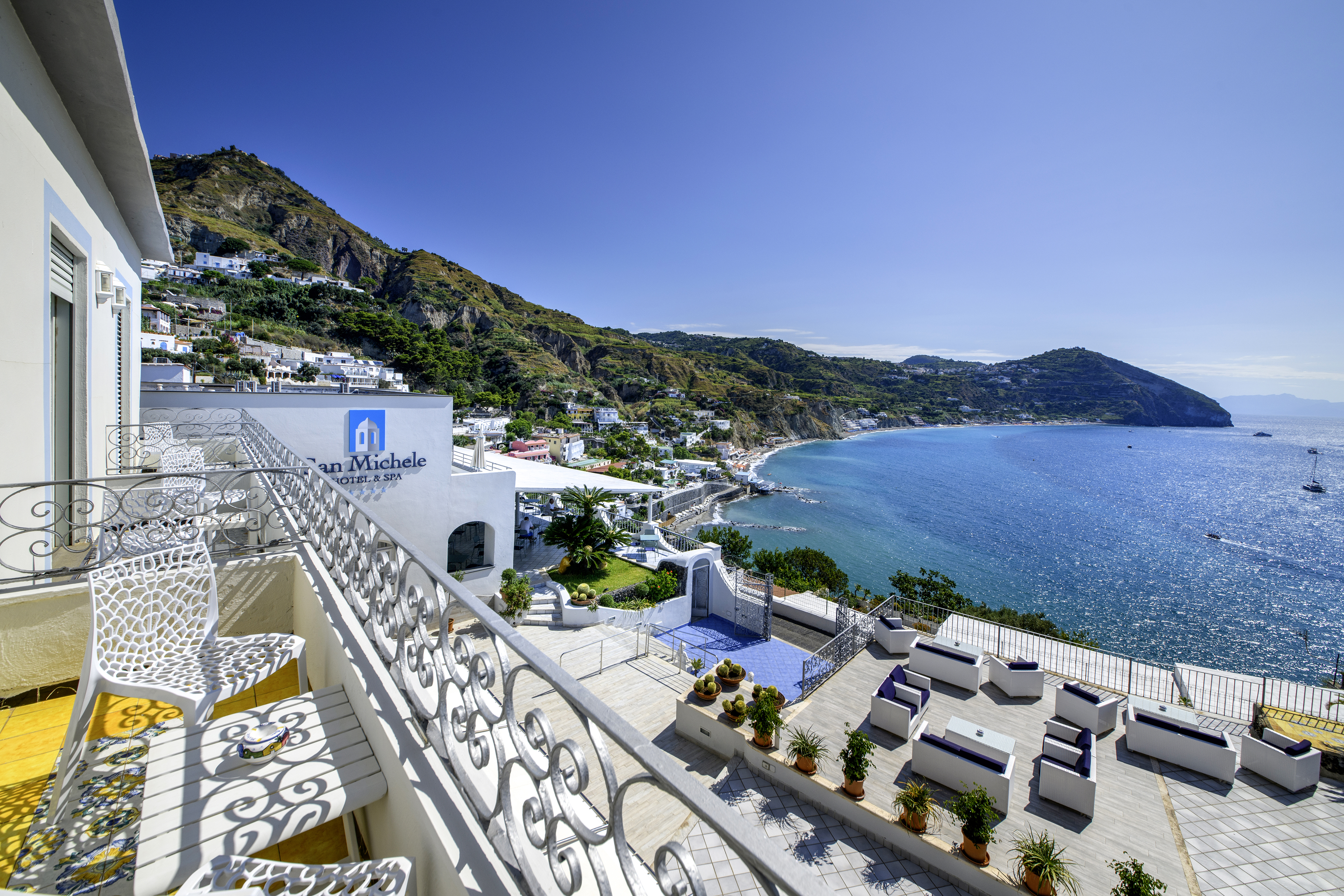 Double or Twin Superior Sea View