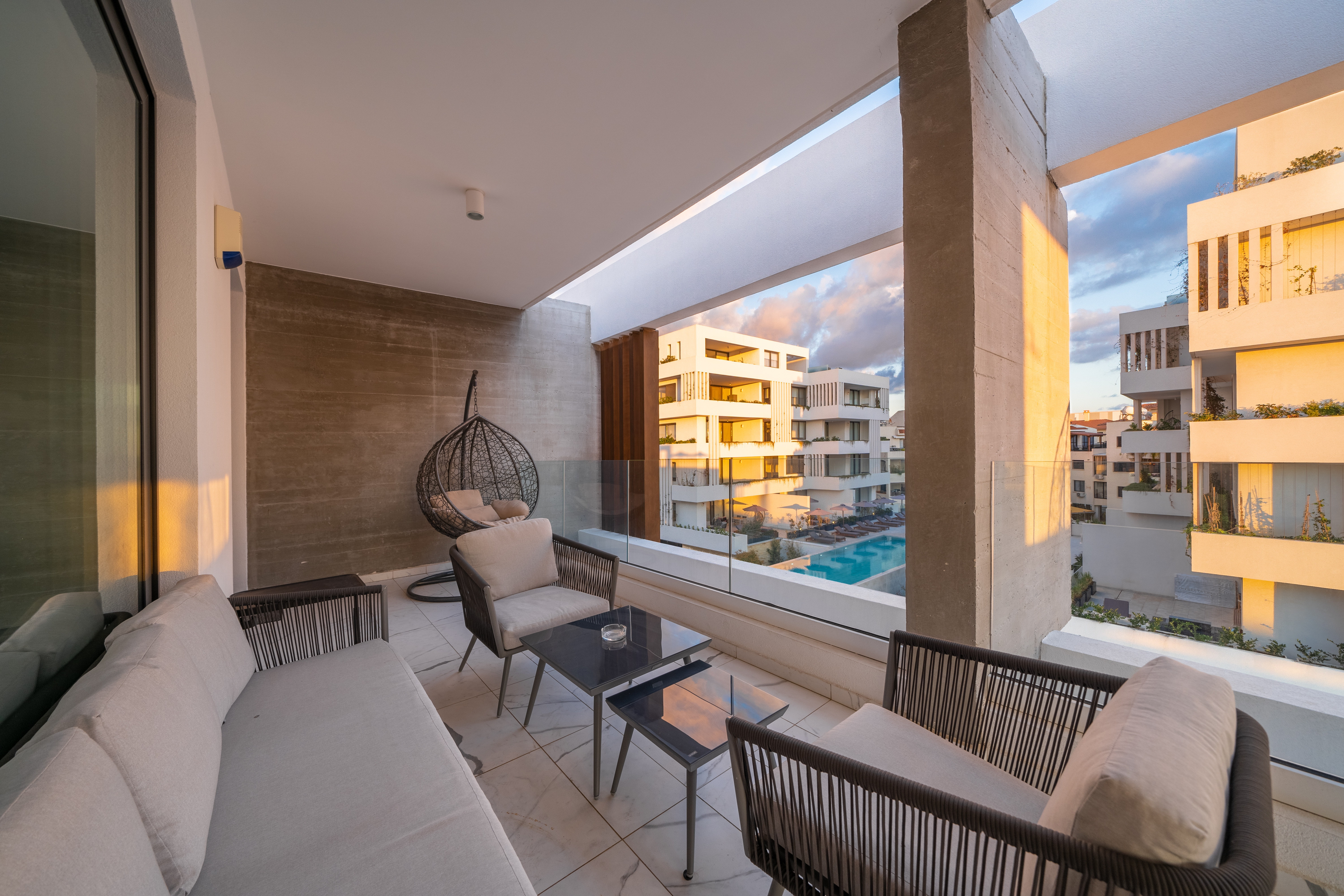 Apartment Two Bedrooms Two Bathrooms