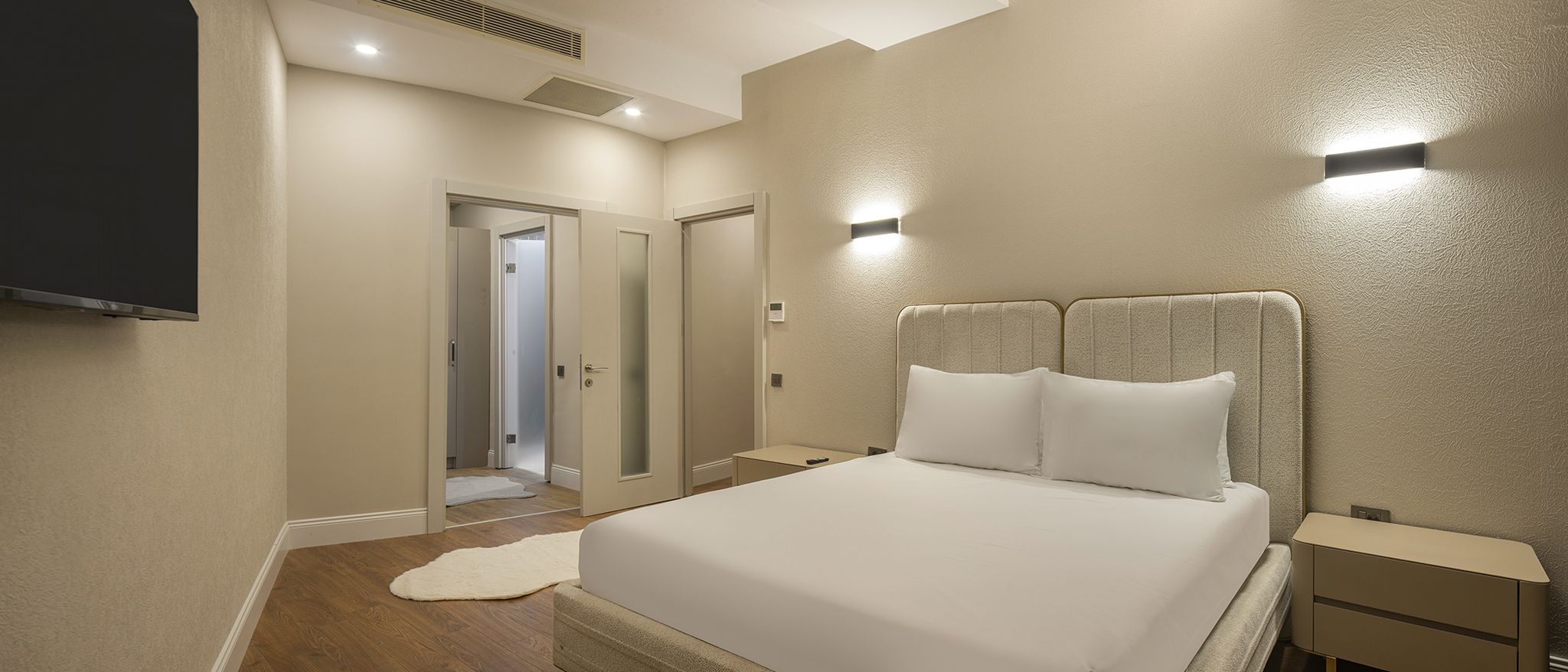 Room Two Double Beds