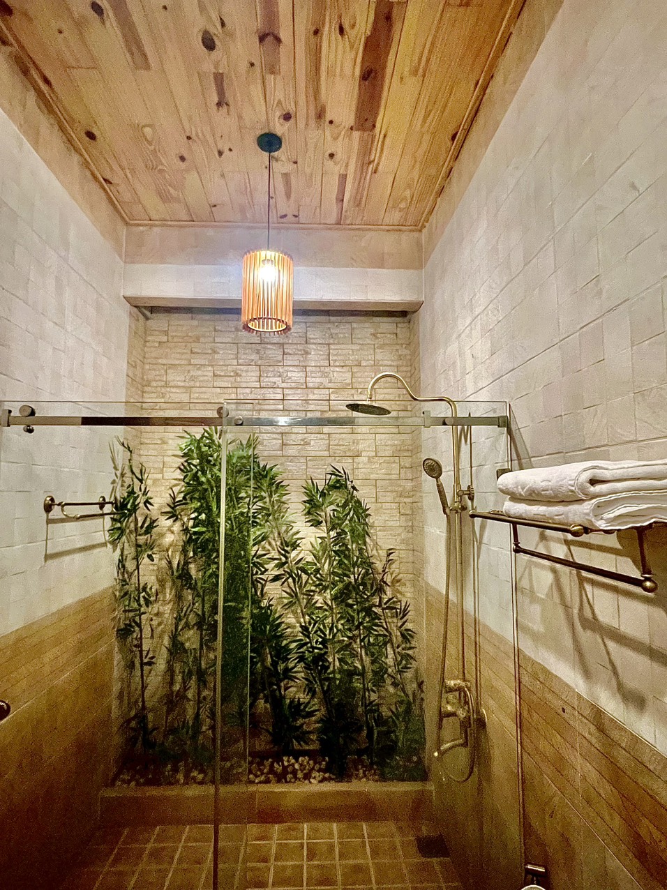 Double Deluxe Pool View