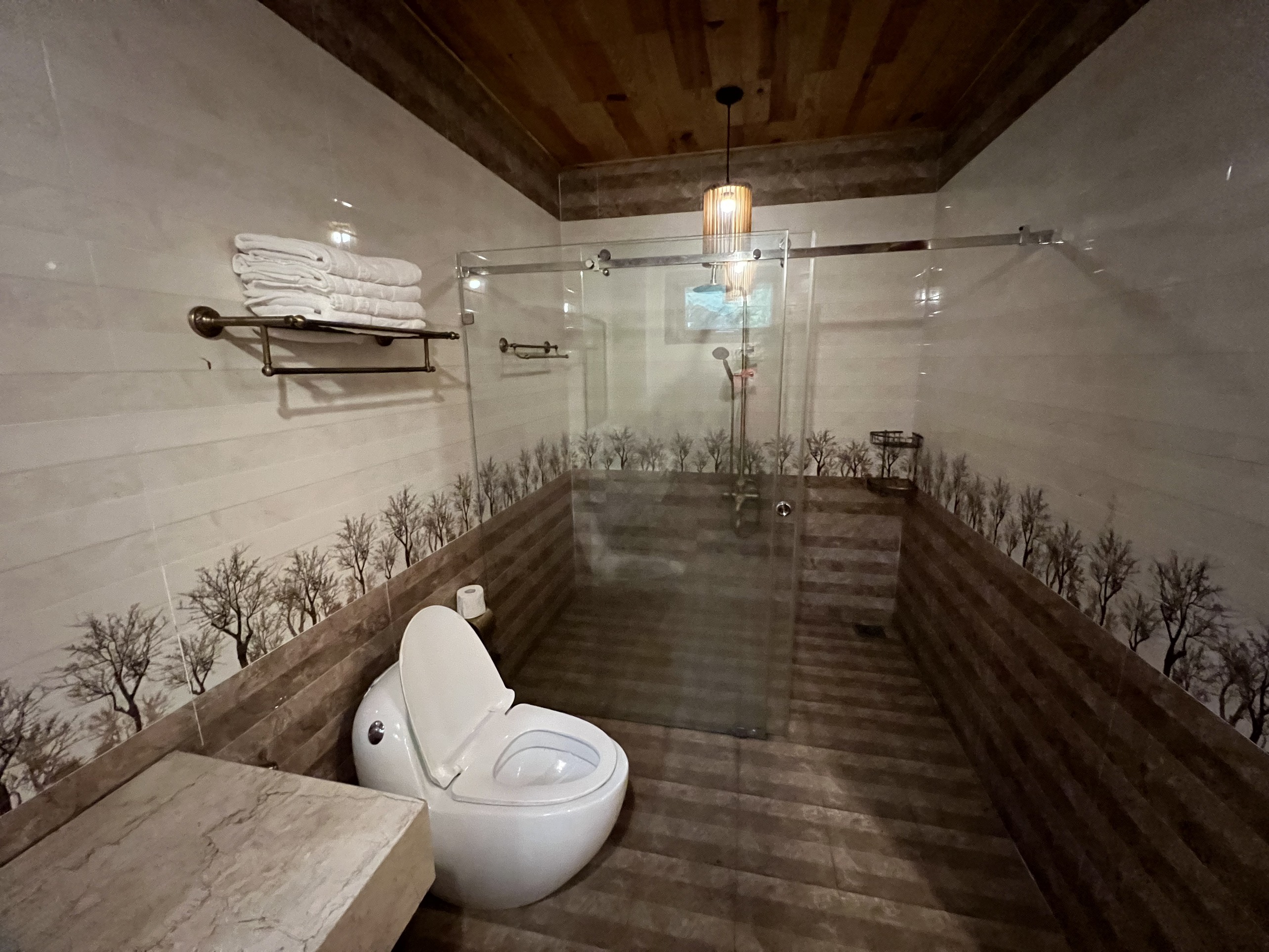 Family Room Deluxe Queen Bed