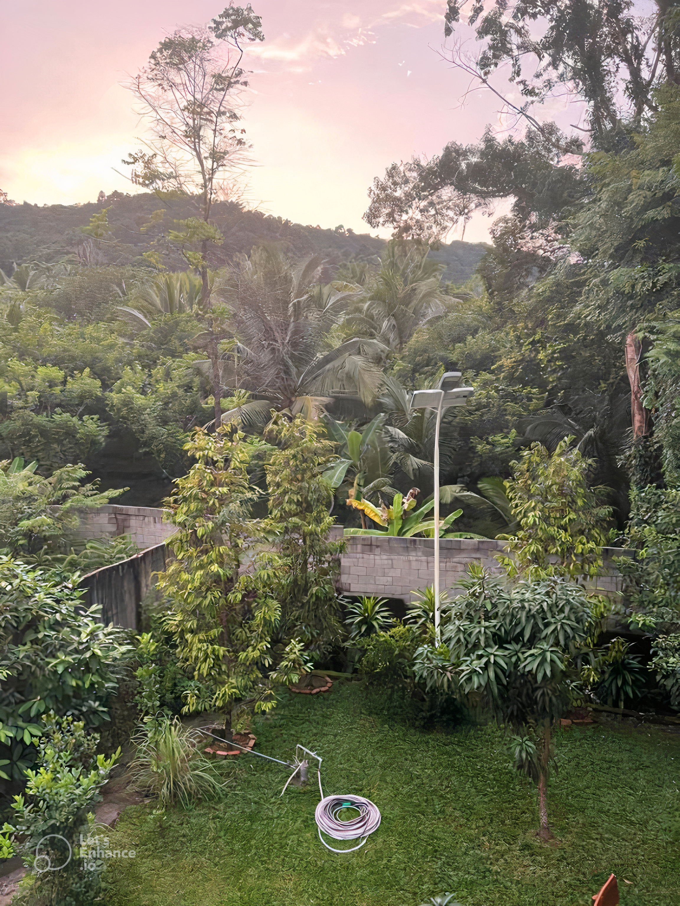 Family Room Deluxe Queen Bed