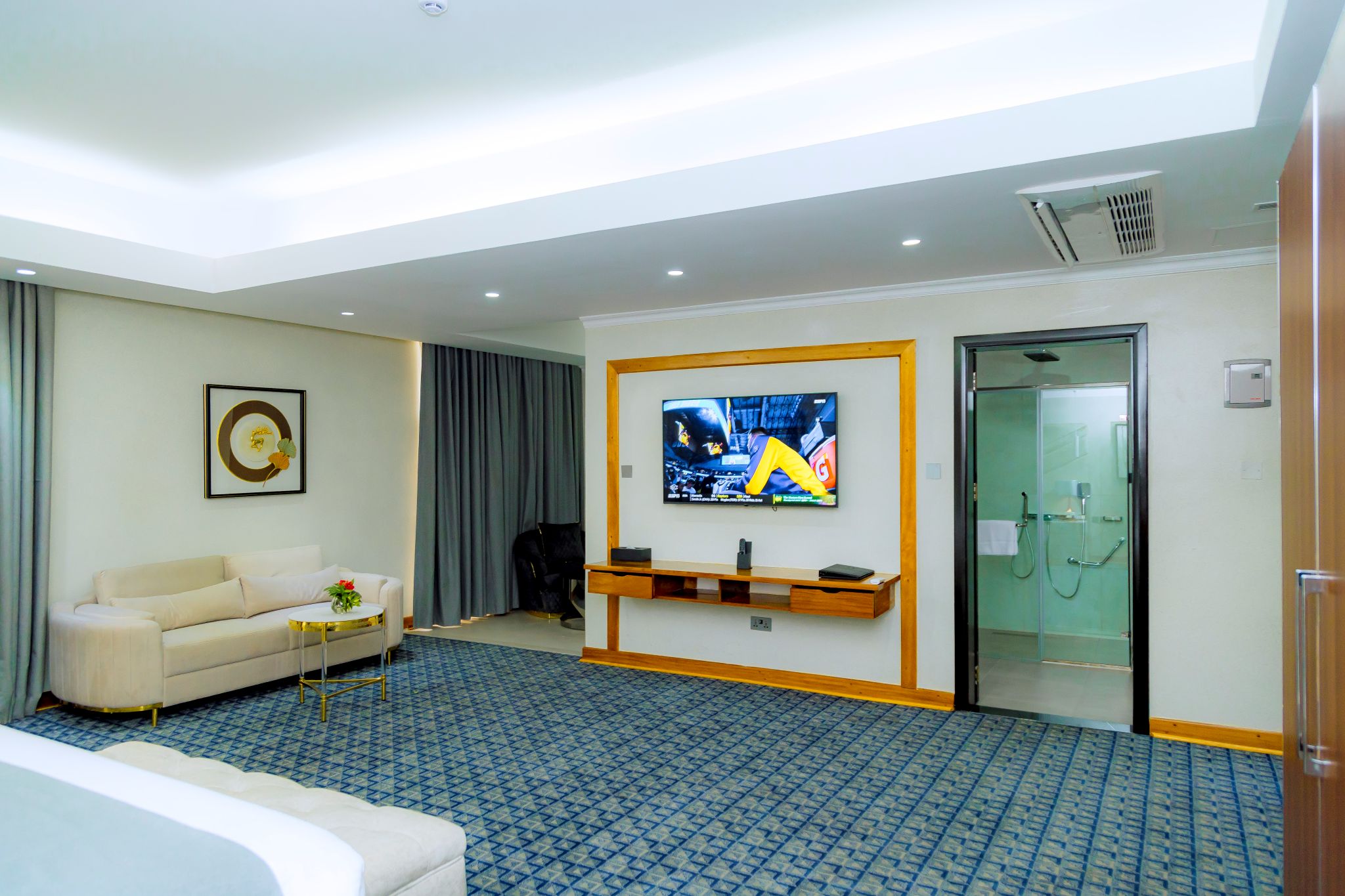 Double Superior King Bed