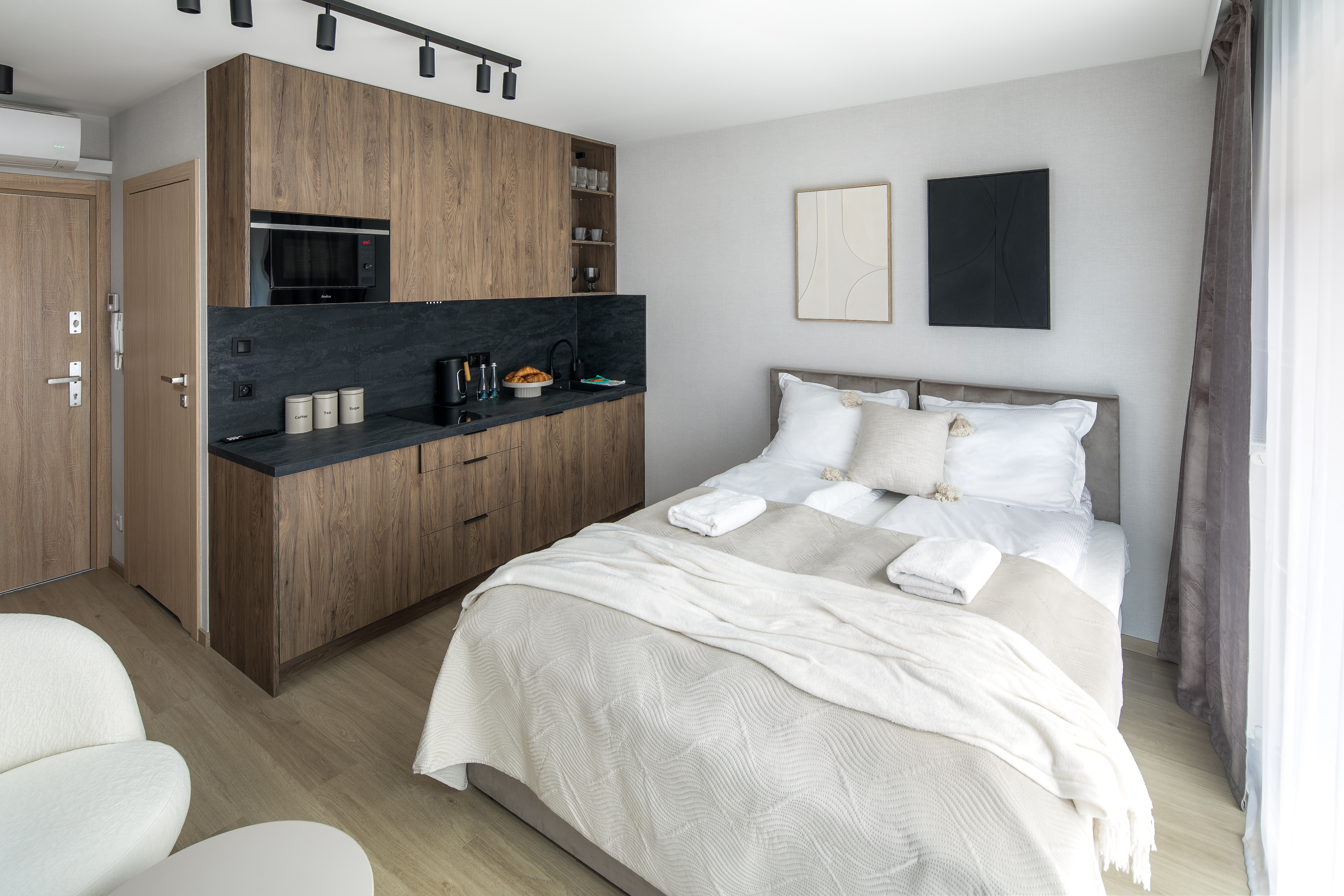 Studio Deluxe with Balcony