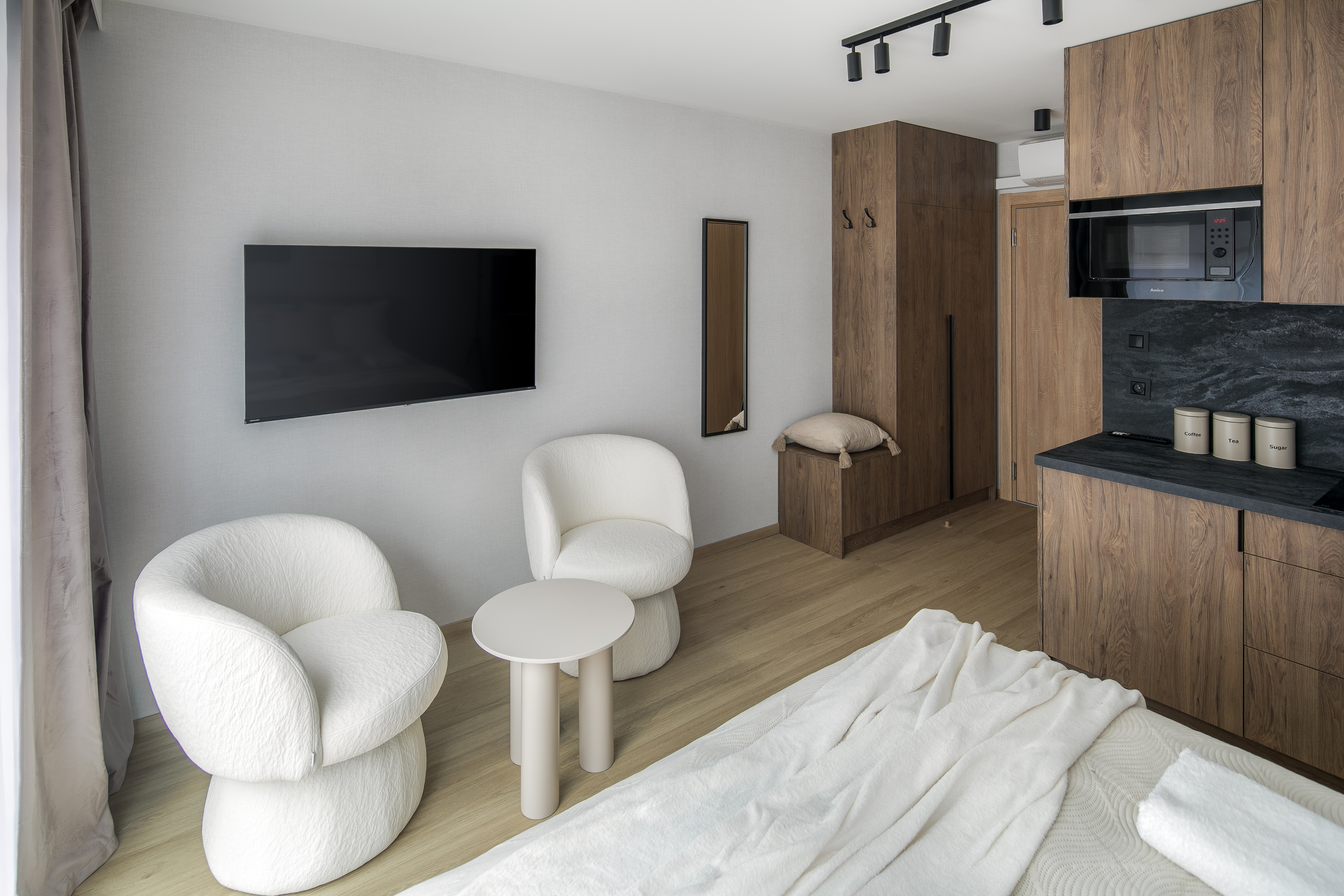 Studio Deluxe with Balcony