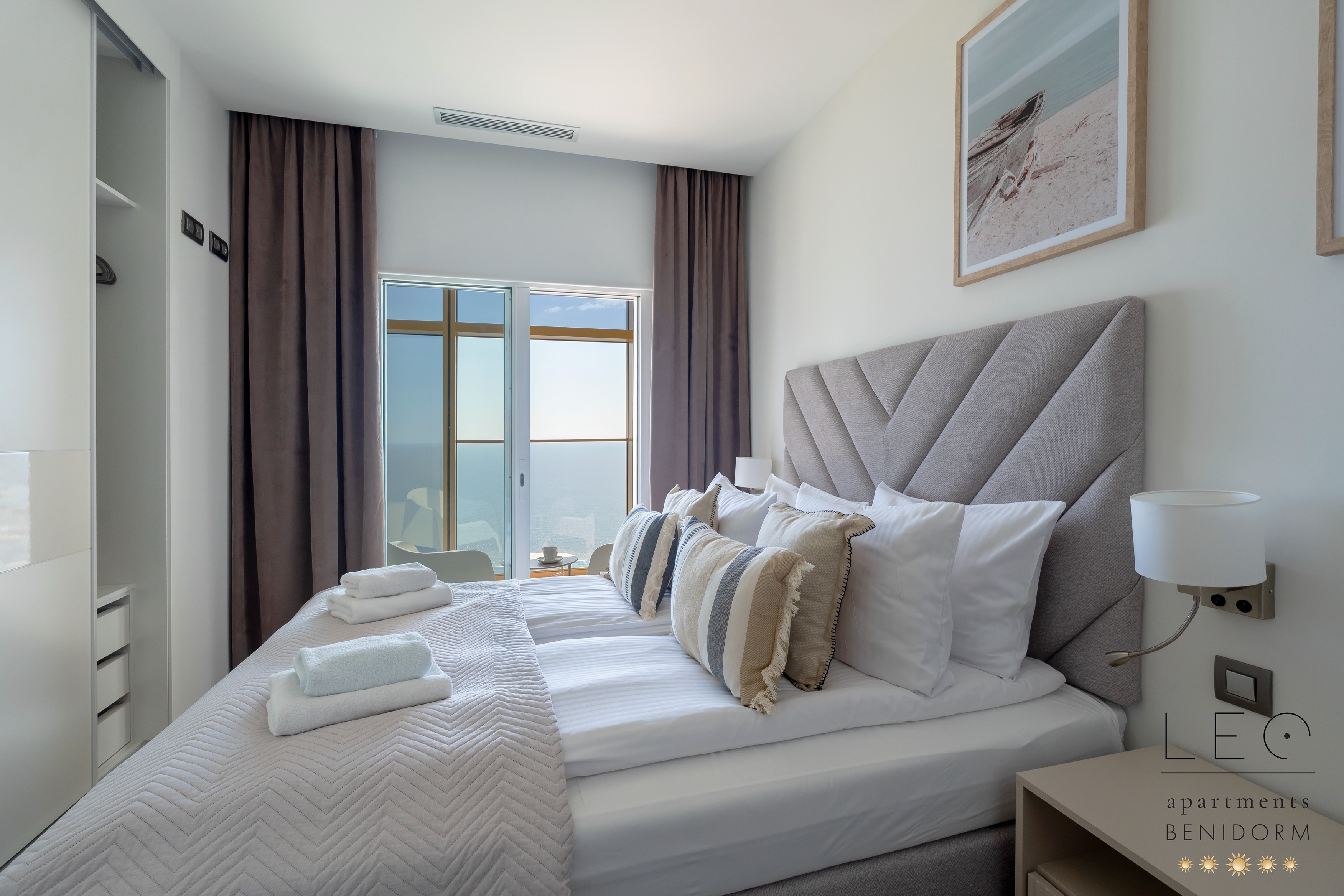 Apartment Capacity 6 Two Bedrooms