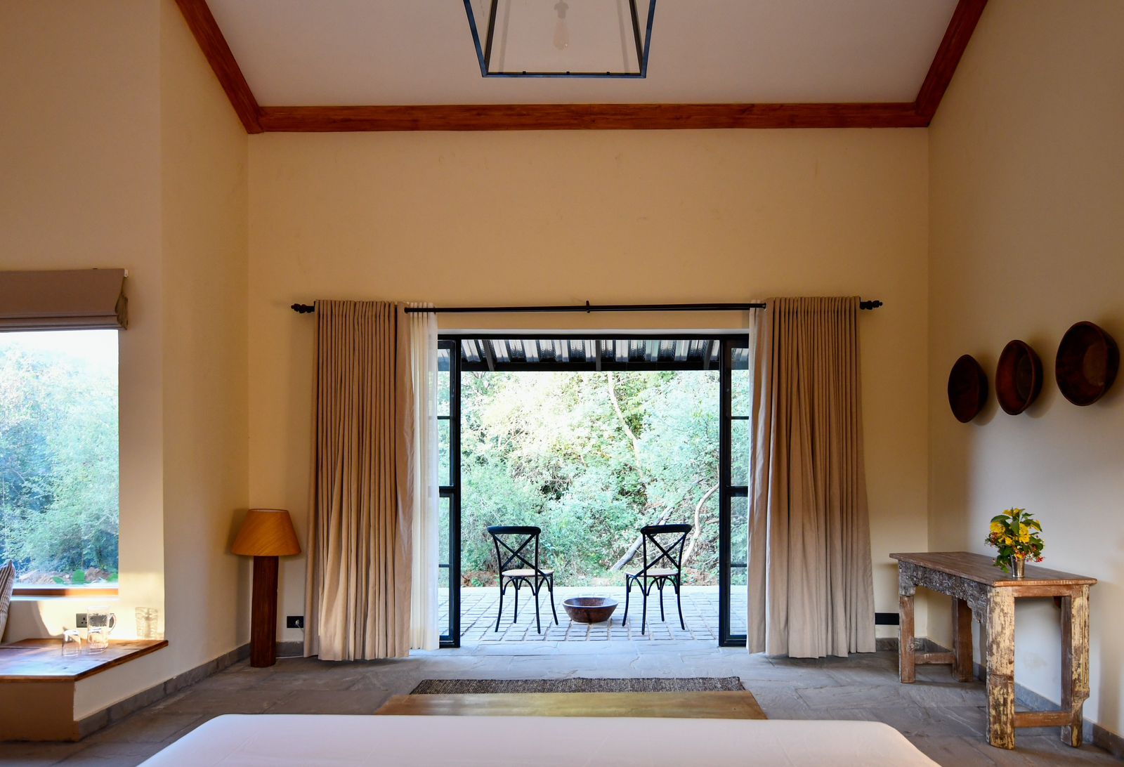 Double Deluxe One Bed