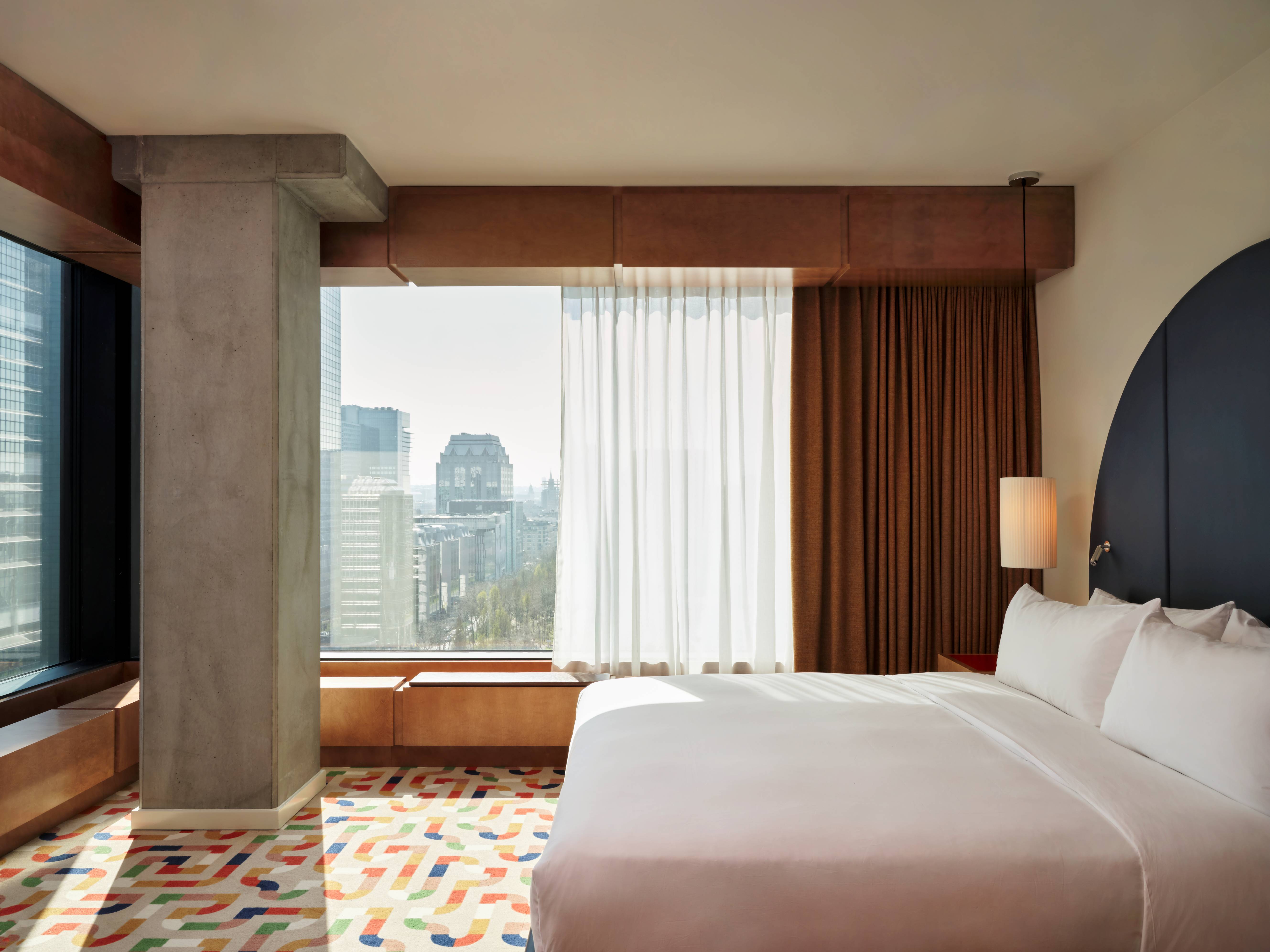 Double Deluxe King Bed