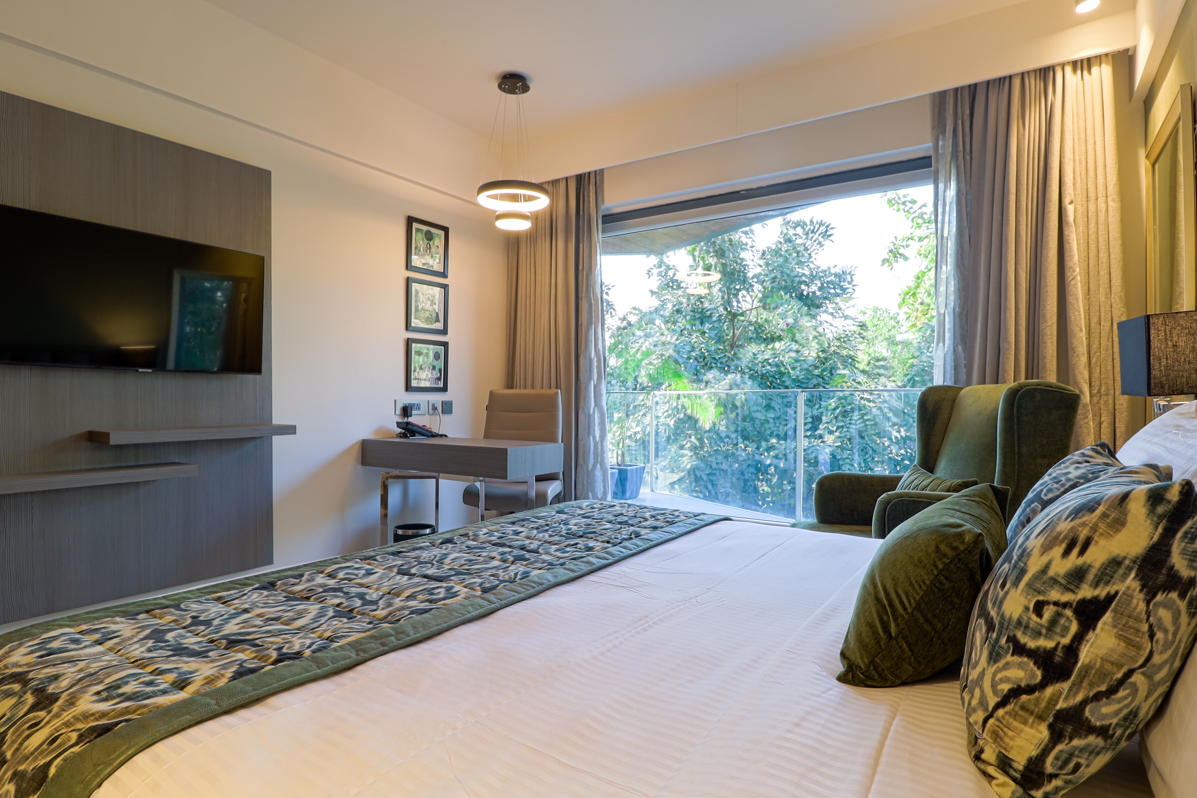 Double or Twin Standard