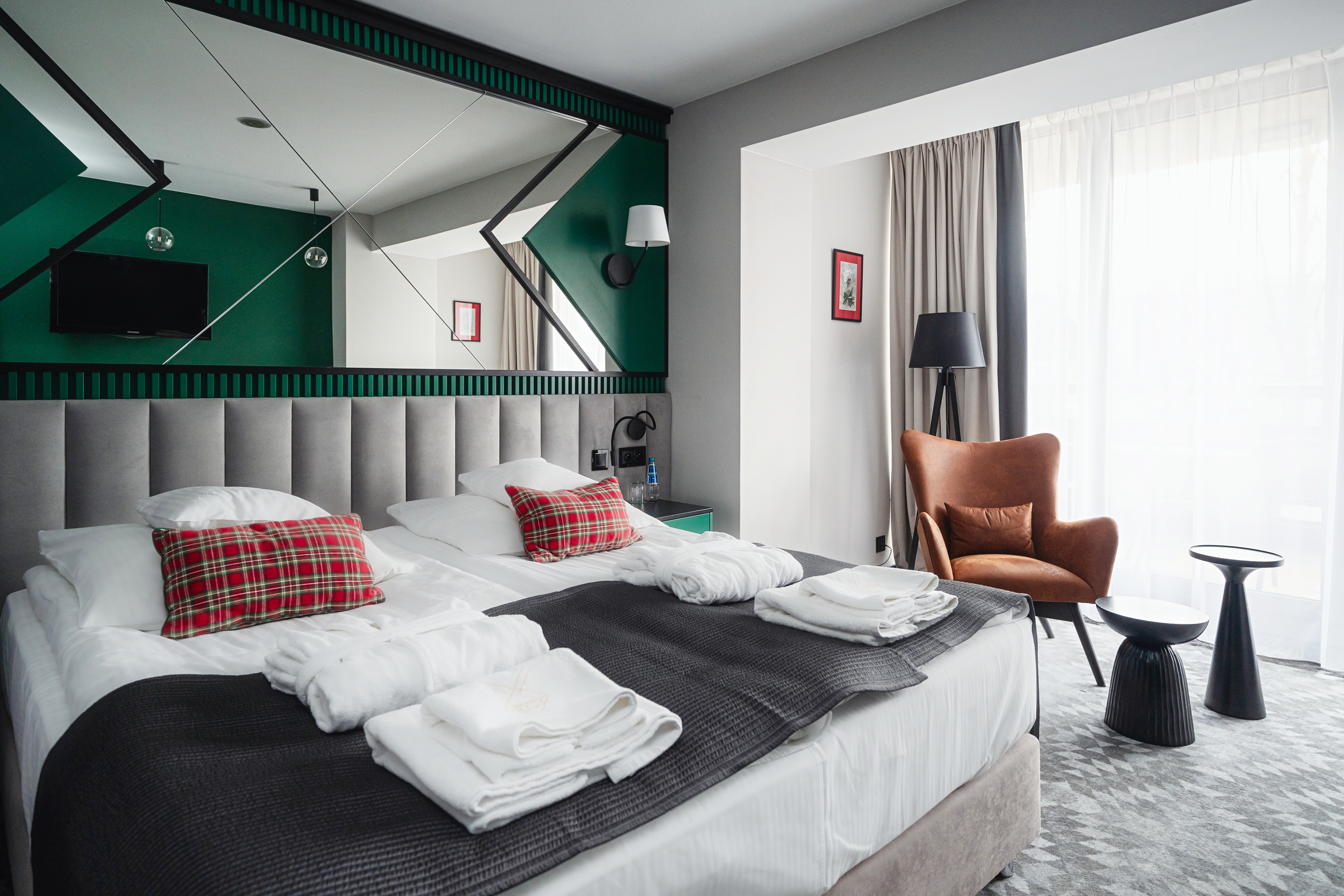 Double or Twin Deluxe with Terrace