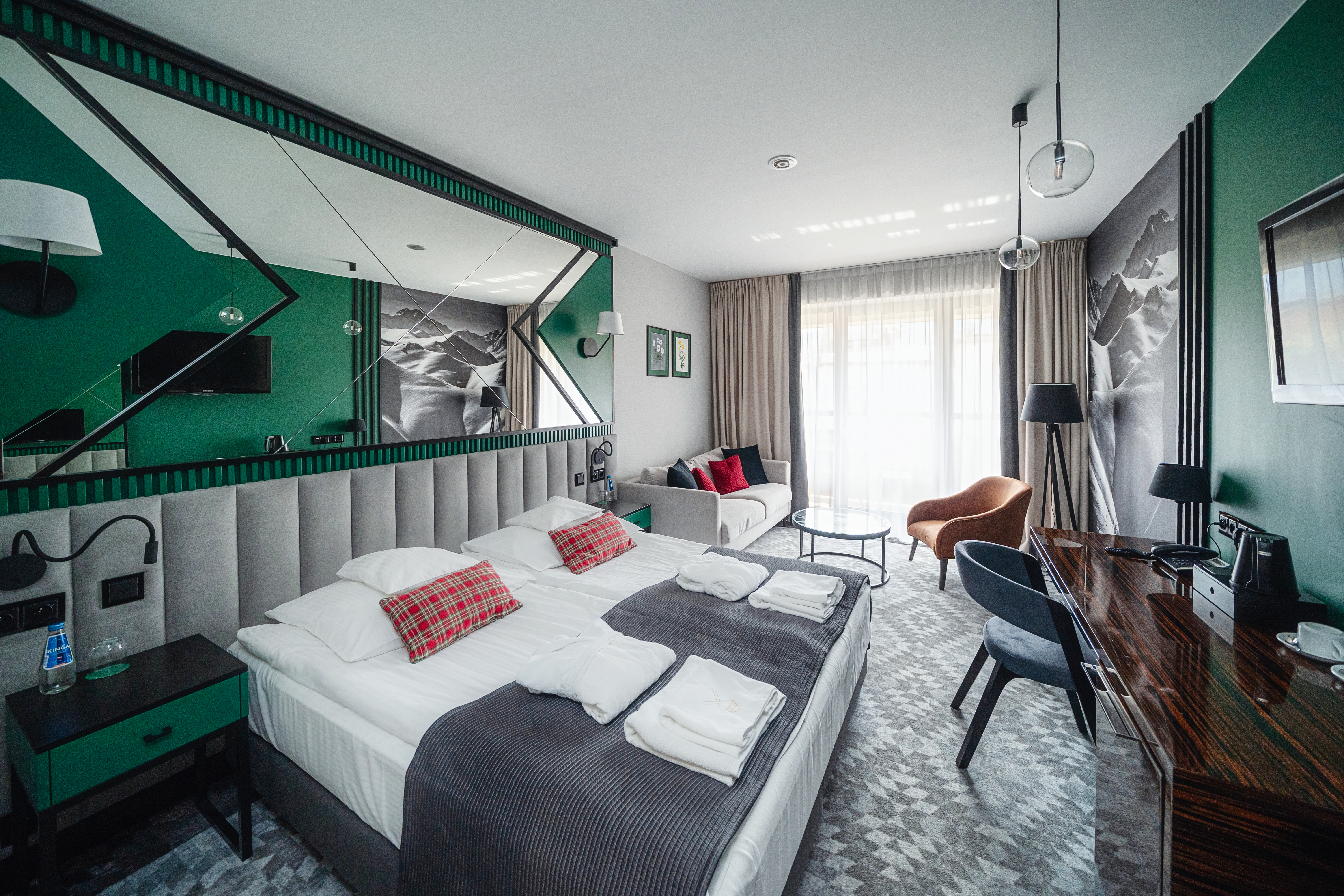 Double or Twin Standard