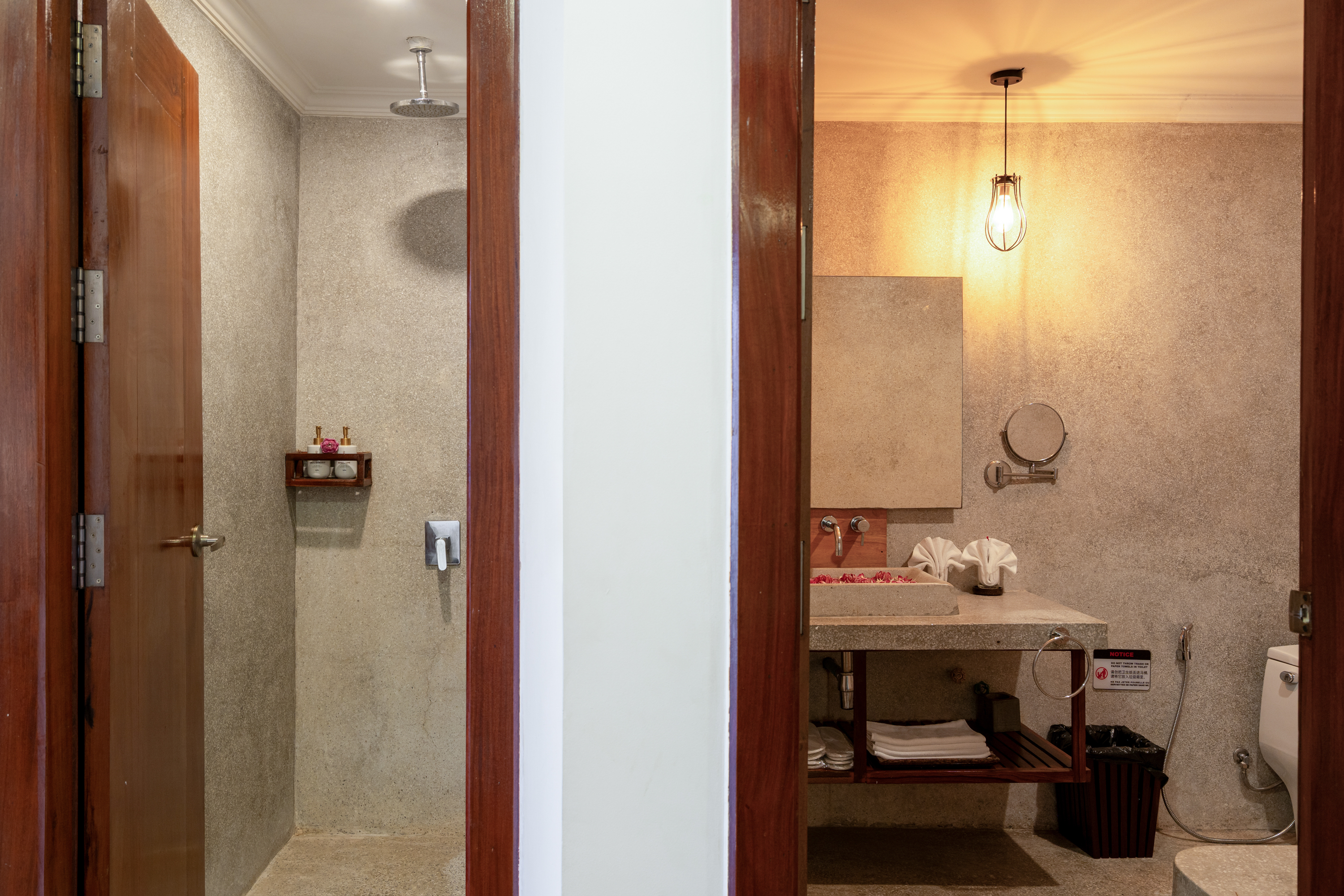 Family Room Deluxe Two Bedroom