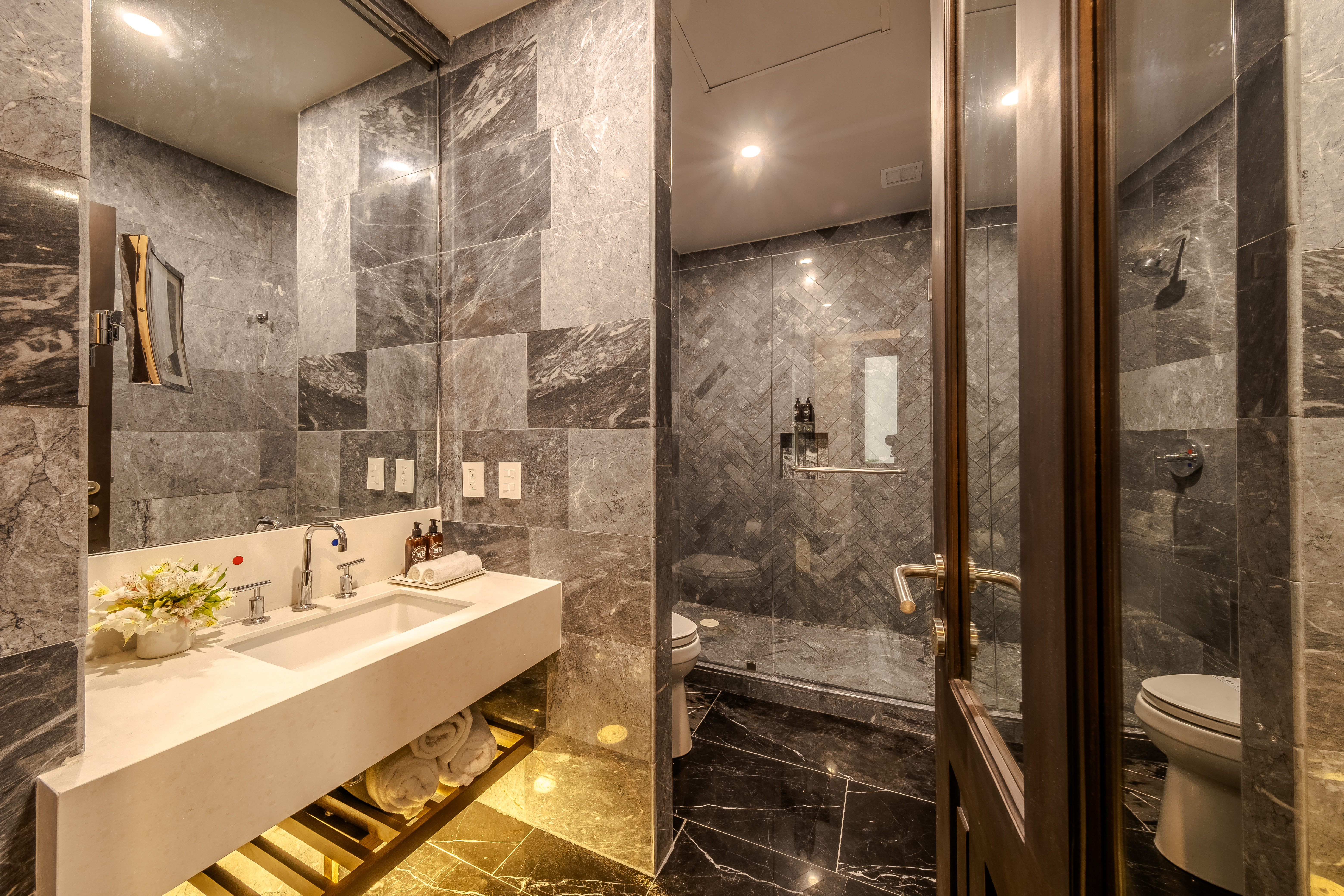 Room Deluxe King Bed