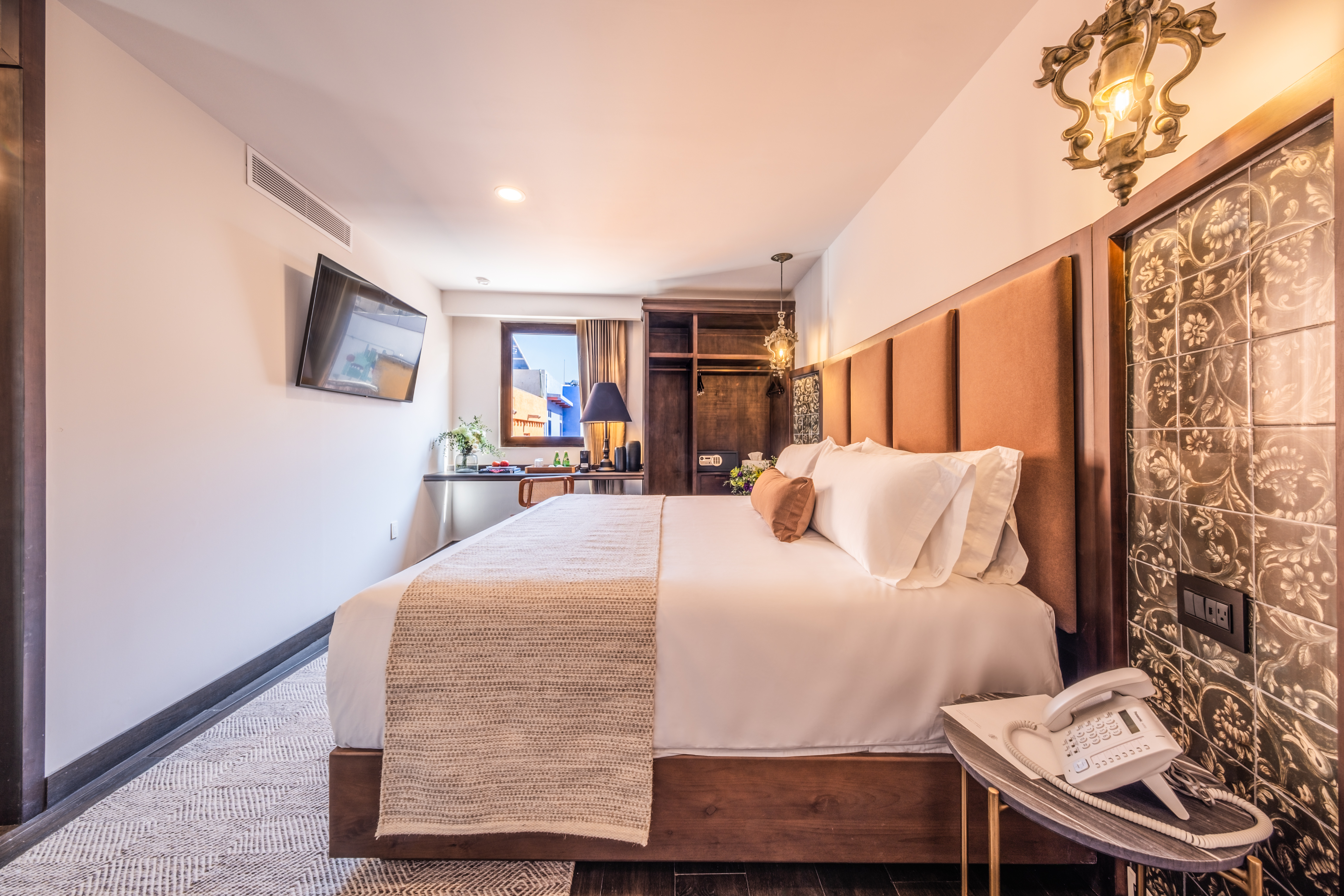 Double Superior King Bed