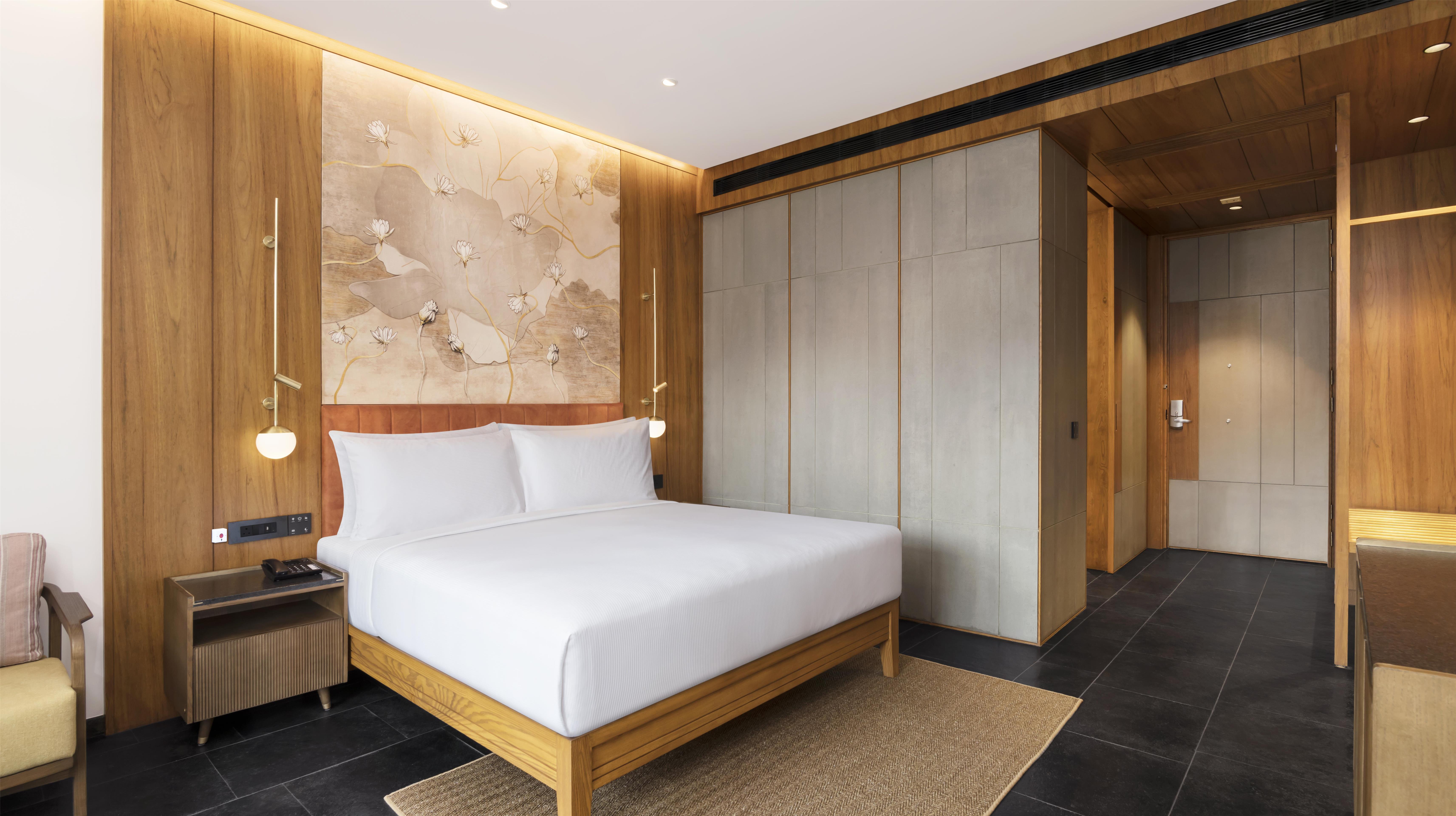 Double Accessible King Size Bed