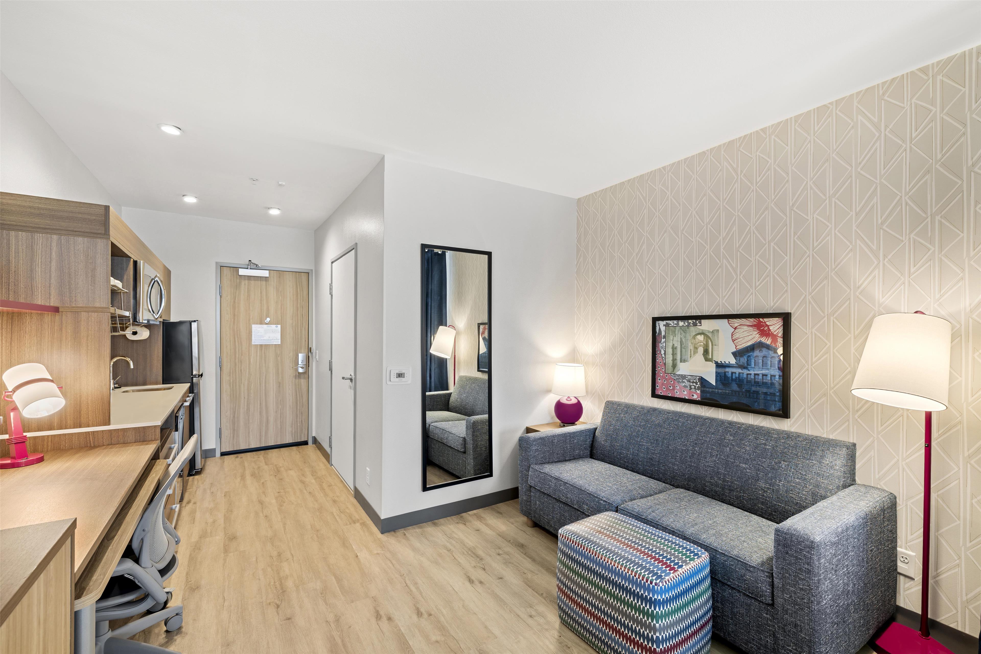 Studio Accessible-two Queen Beds