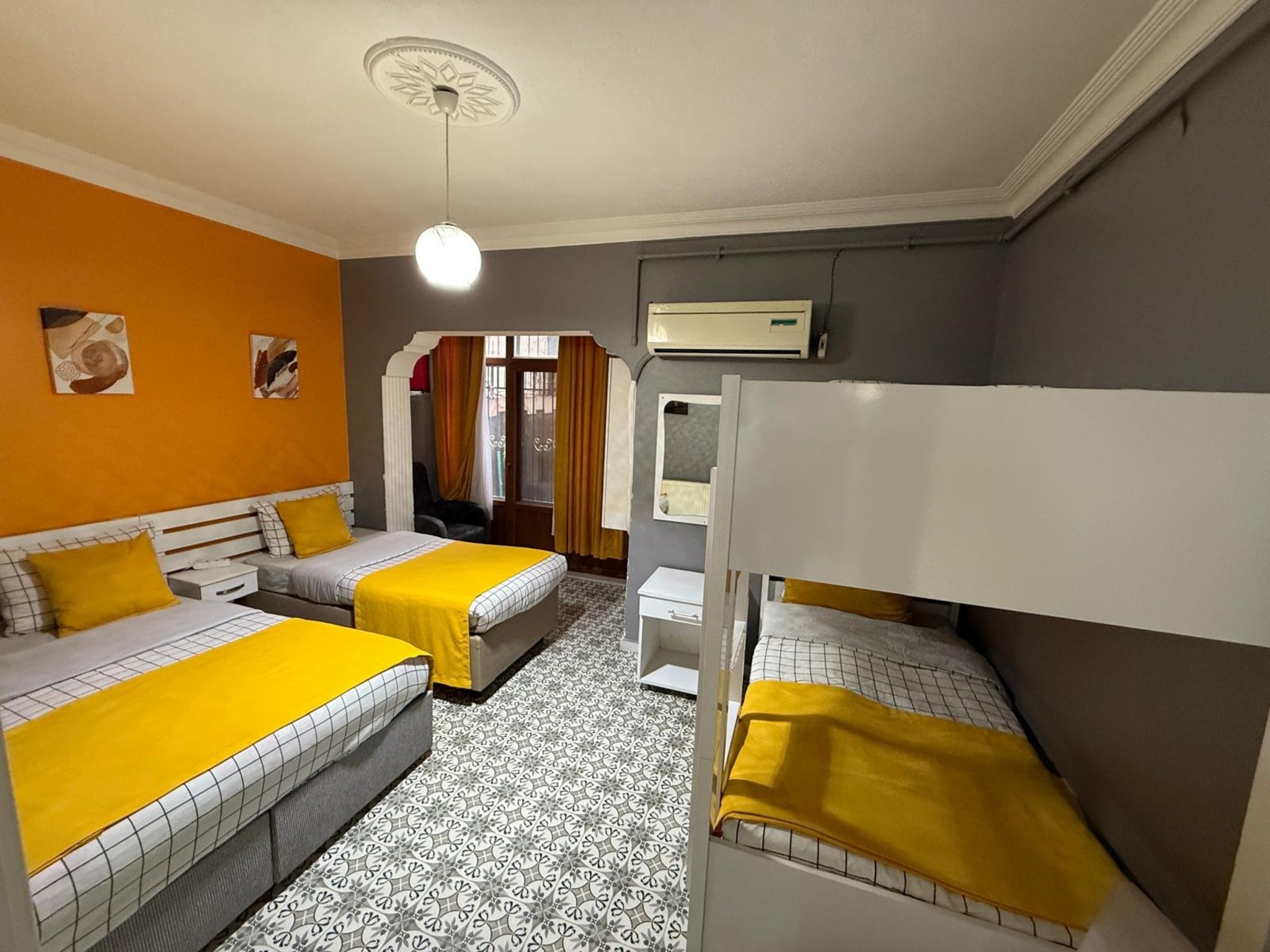 Apartment Presidential