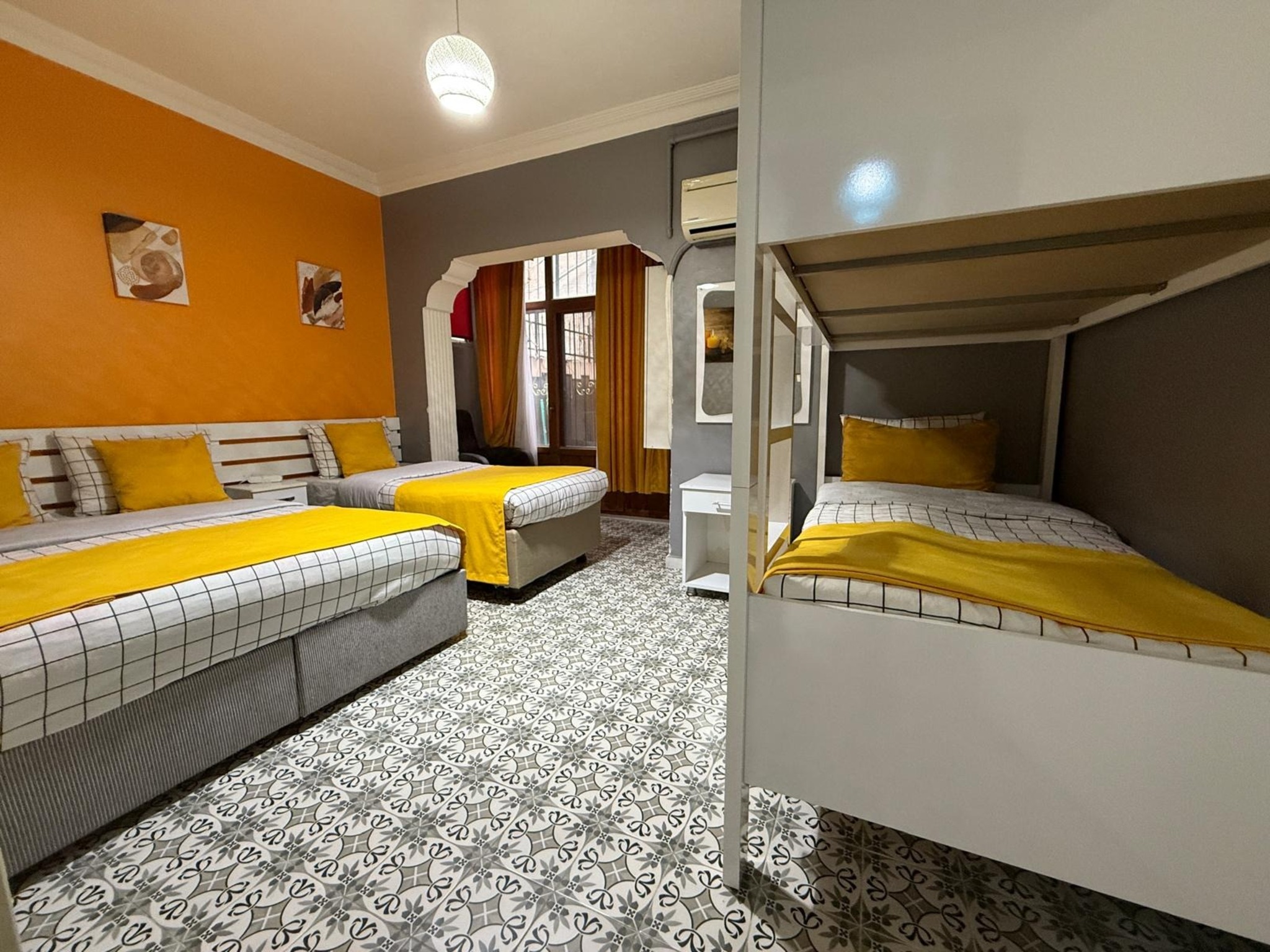 Apartment Presidential