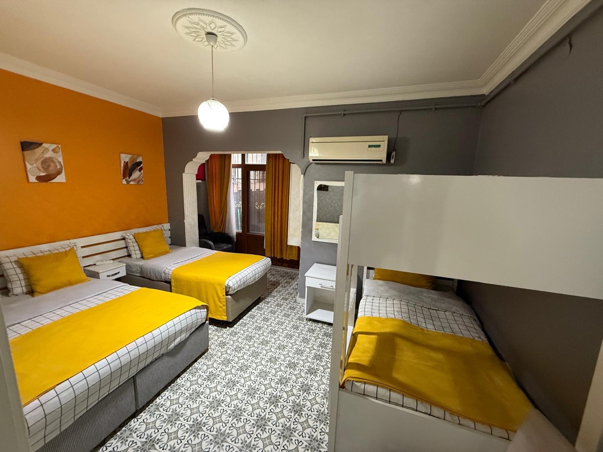 Apartment Presidential